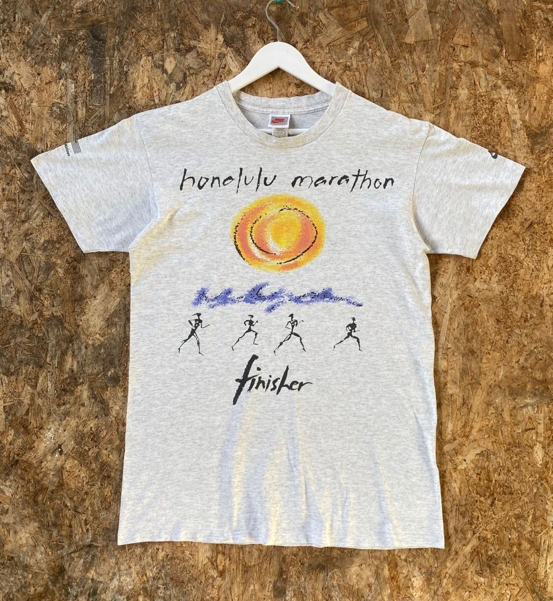 Vintage 90s Nike Marathon Honolulu Finisher 1993 Tshirt