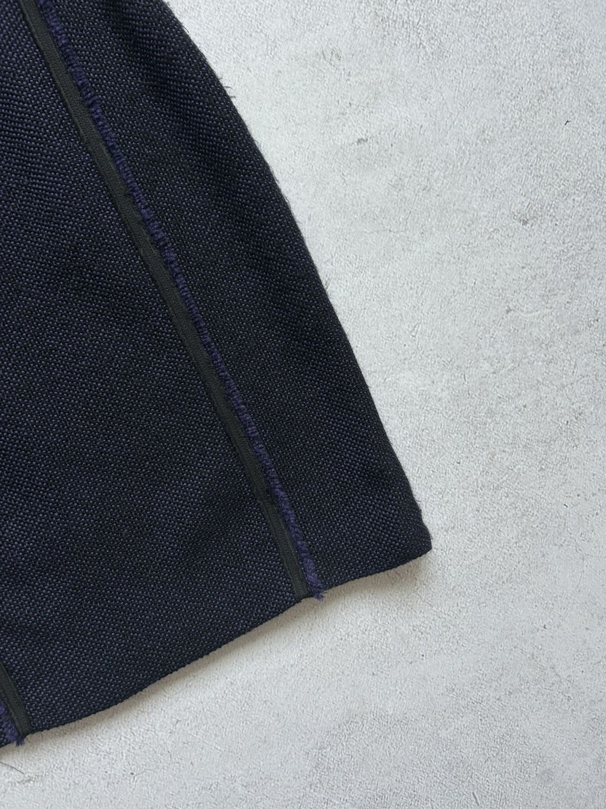 Carolina Herrera × Designer Carolina Herrera premium dark blue skirt size 8 Size 30" / US 8 / IT 44 - 7 Thumbnail