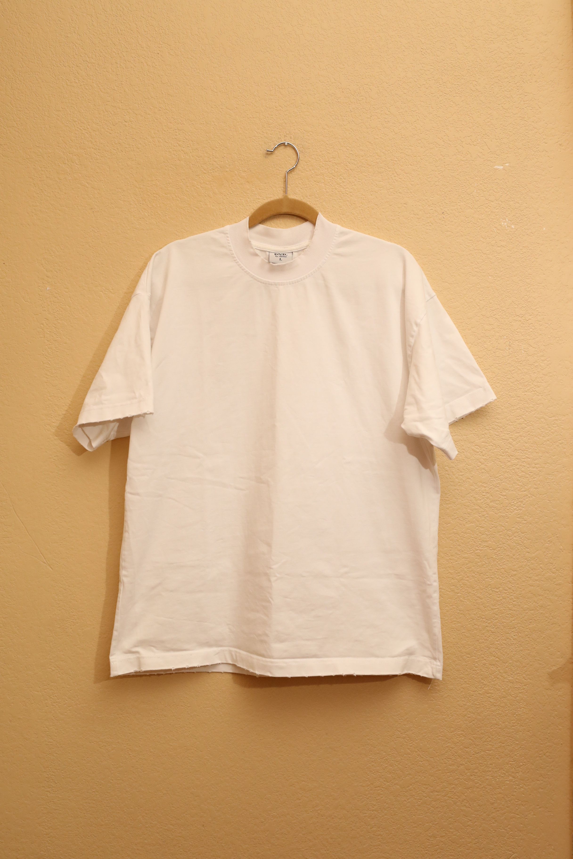 Other The Perfect T - Blank Washed and Distressed White Tee (L) Size US L / EU 52-54 / 3 - 2 Thumbnail