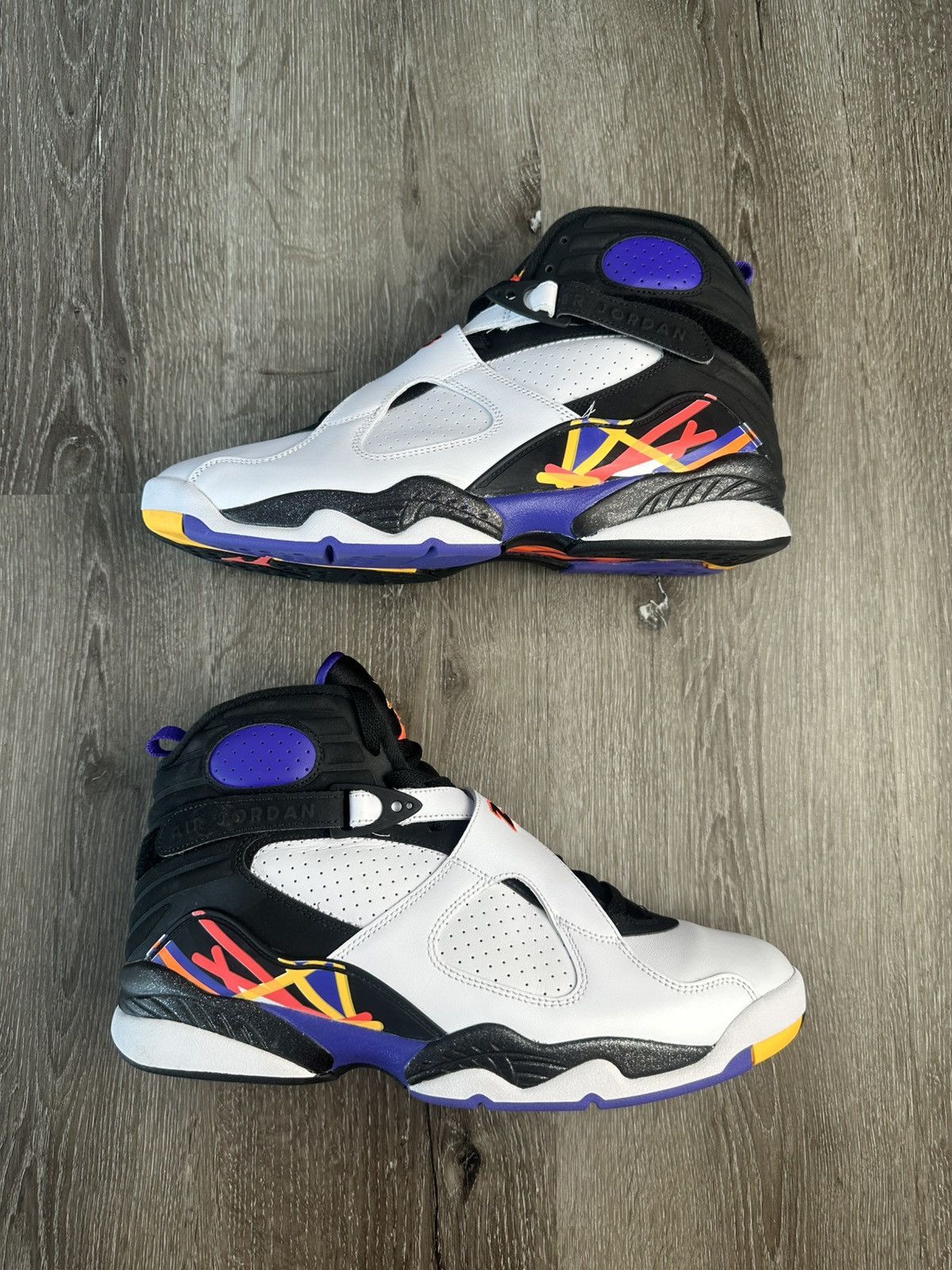 Jordan Brand Air Jordan 8 “Three Peat” **PRE-OWNED** Size US 11.5 / EU 44-45 - 1 Thumbnail