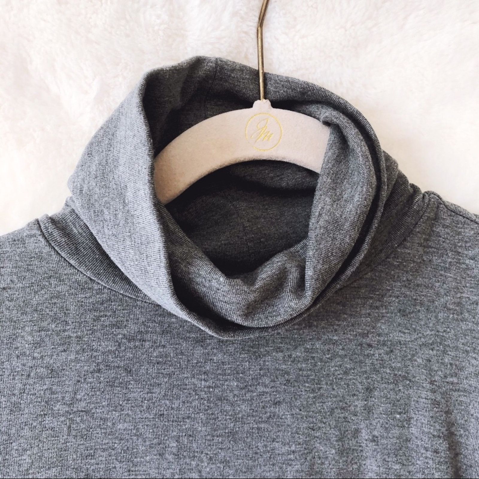 Ann Taylor Ann Taylor Gray Sleeveless Turtleneck Top Size S / US 4 / IT 40 - 4 Thumbnail