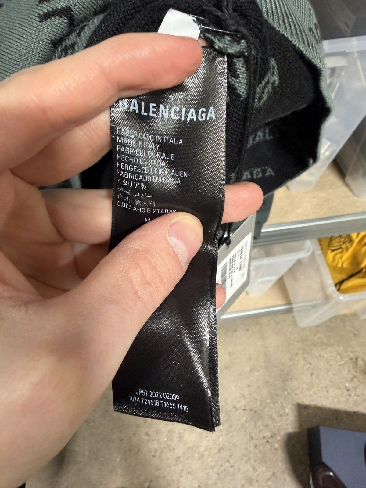Balenciaga Balenciaga All Over Logo Sweater NEW 1500$ Size US M / EU 48-50 / 2 - 3 Thumbnail