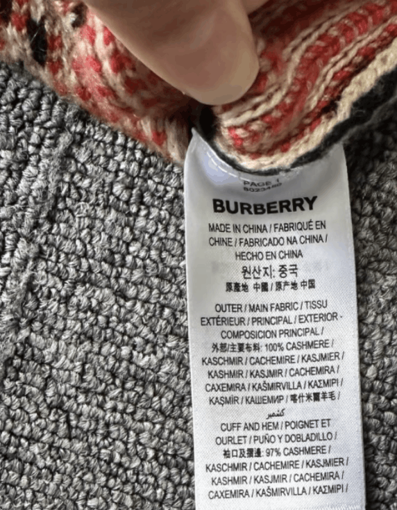 Burberry Burberry Men's Cashmere Vintage Knit Crew Neck Sweater K12 Size US S / EU 44-46 / 1 - 7 Thumbnail