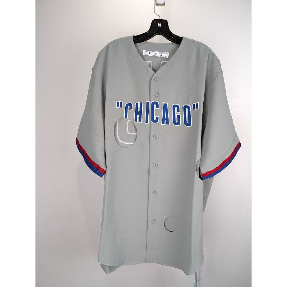 Off-White o1rshd1 Q:2 / MLB-Chicago Cubs Cheese Shirt in Grey/Blue/Red Size US XL / EU 56 / 4 - 1 Thumbnail