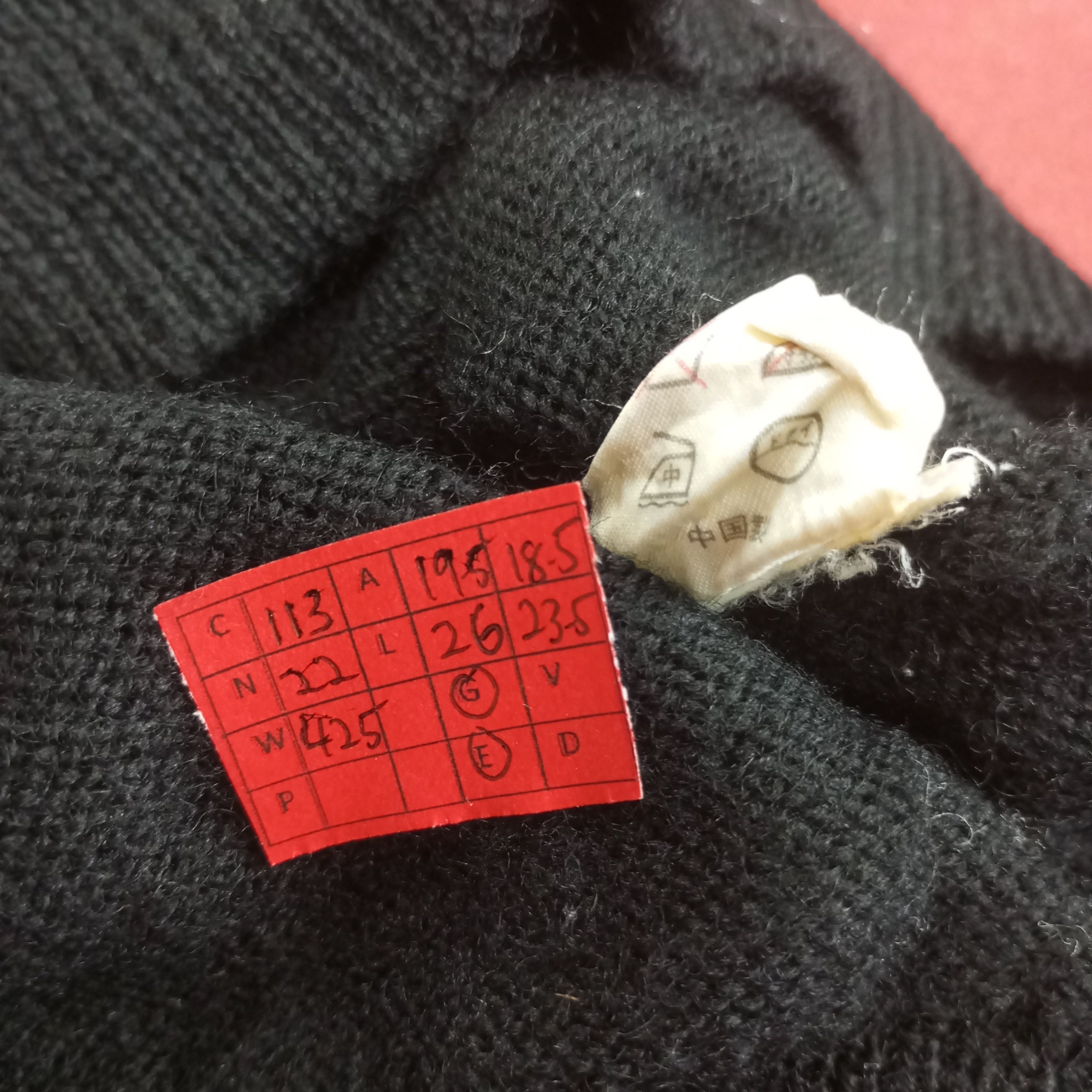 Vintage Vardon Cup Art Design Style Streetwear Knitwear Sweatshirt Size US S / EU 44-46 / 1 - 8 Thumbnail