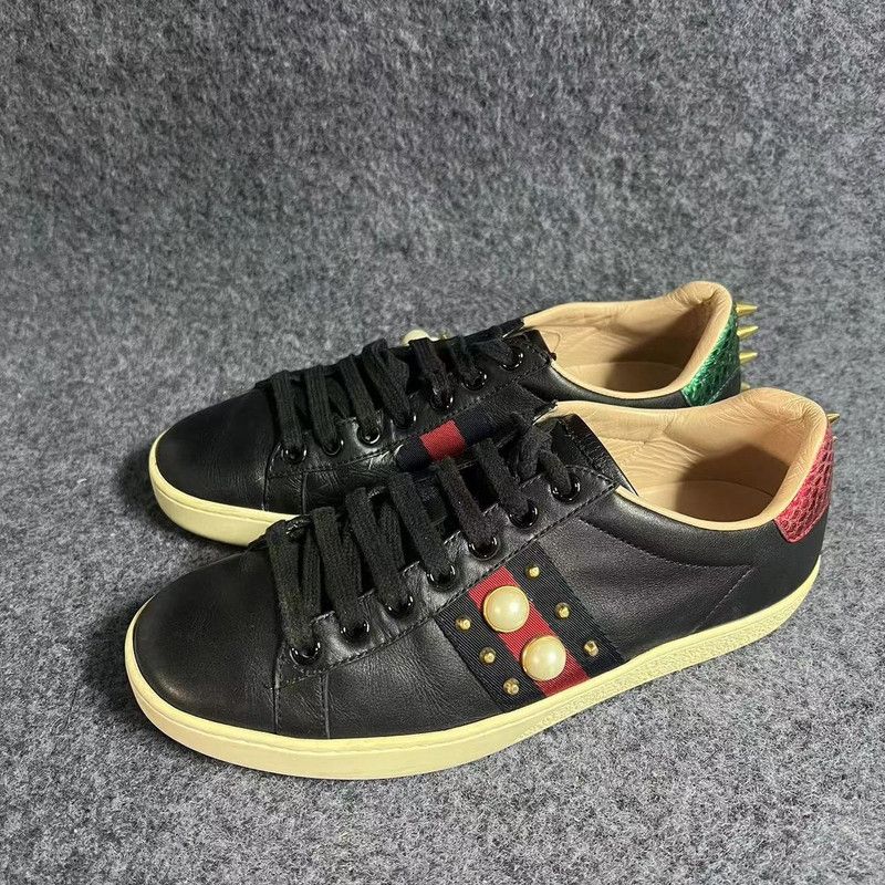 Gucci Gucci Ace Leather Studded Fashion Sneakers for Women 0079 Size US 5 / IT 35 - 1 Thumbnail