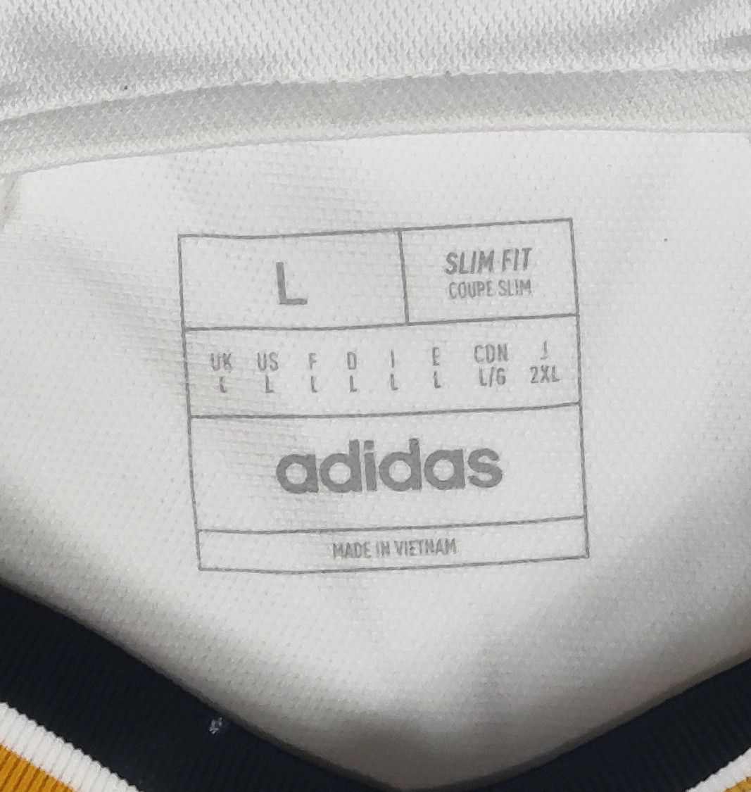 Adidas Real Madrid 2023 2024 Adidas Home Shirt Size US L / EU 52-54 / 3 - 3 Thumbnail