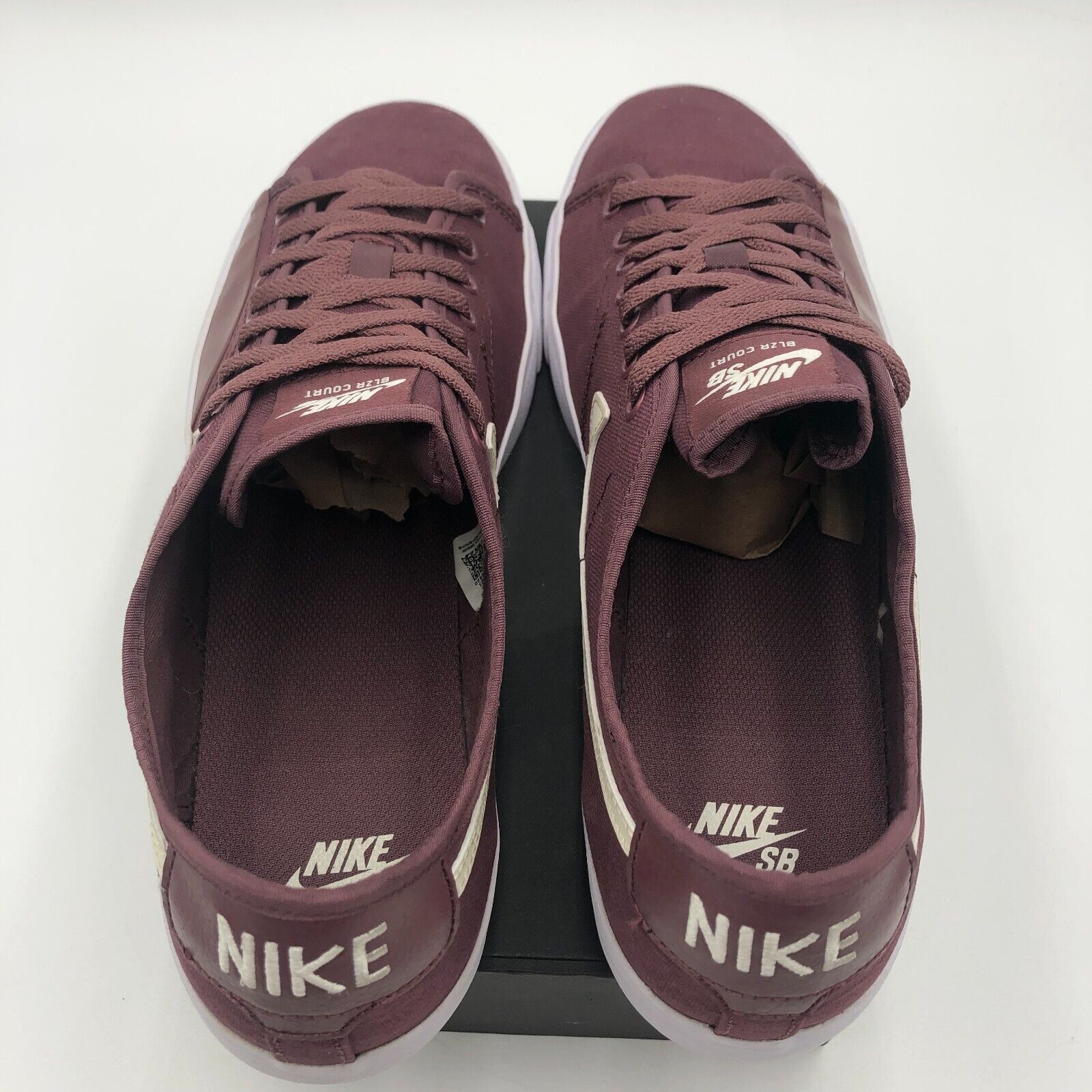 Nike Nike SB Blazer Men's Size 11.5 Maroon/Wine Canvas Sneakers Size US 11.5 / EU 44-45 - 8 Thumbnail