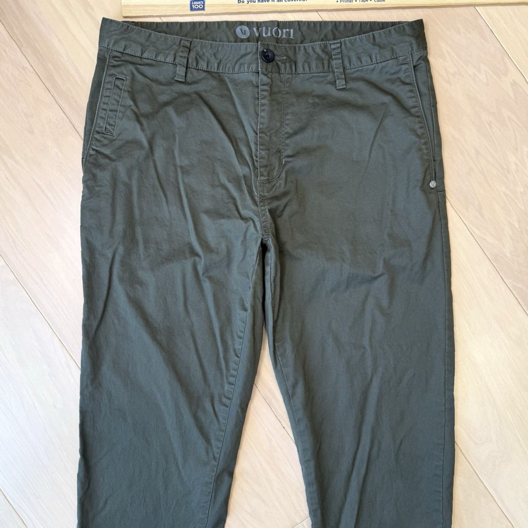 Vuori Vuori Collins Chino Pants 34 Green Cotton Minimalist Athleisure Golf Voouri? (correct brand Vuori) Size US 34 / EU 50 - 3 Thumbnail