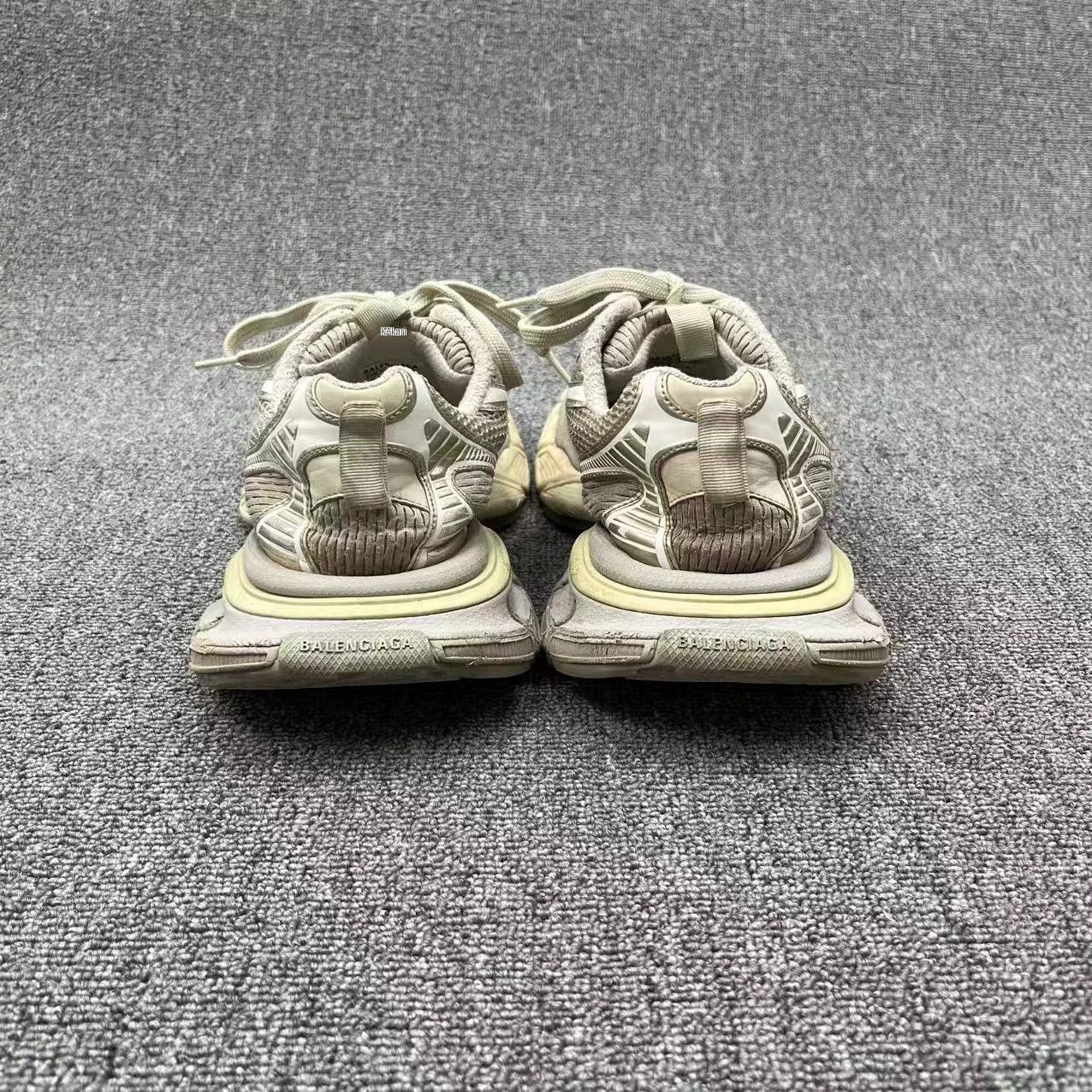 Balenciaga Balenciaga 3XL Chunky Sneakers Size US 10 / EU 43 - 3 Thumbnail