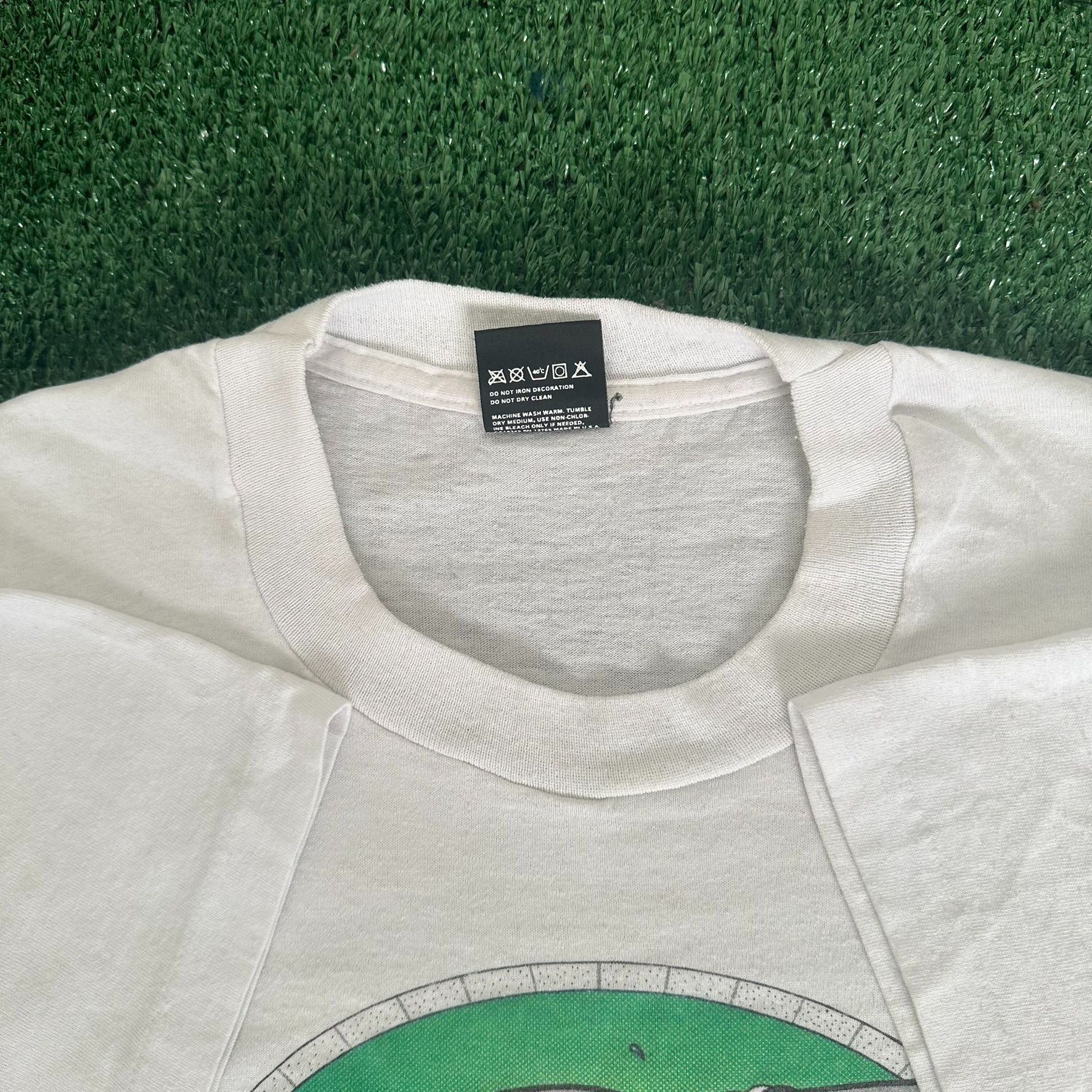 Vintage Vintage 90s Pool Shark T-Shirt Swim Humor Single Stitch Tee Size US L / EU 52-54 / 3 - 4 Thumbnail