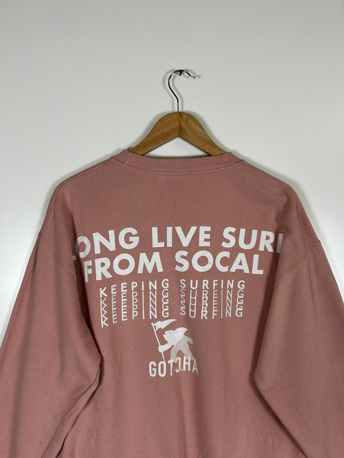 Gotcha 🔥Gotcha Surfingwear Sweatshirt Peach Colour - L Size US L / EU 52-54 / 3 - 16 Thumbnail