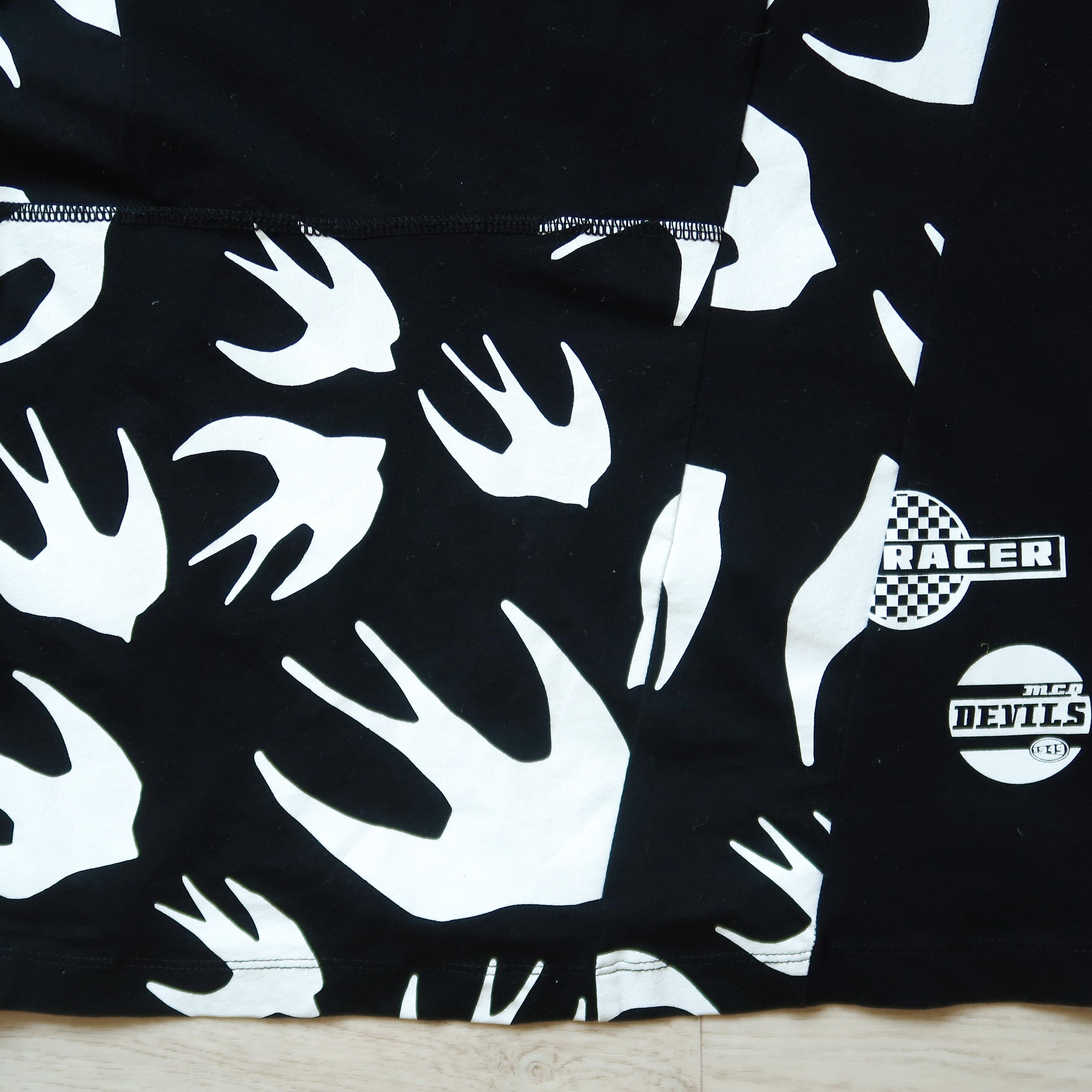 Alexander McQueen Alexander McQueen Freak T Shirts Size US XS / EU 42 / 0 - 8 Thumbnail