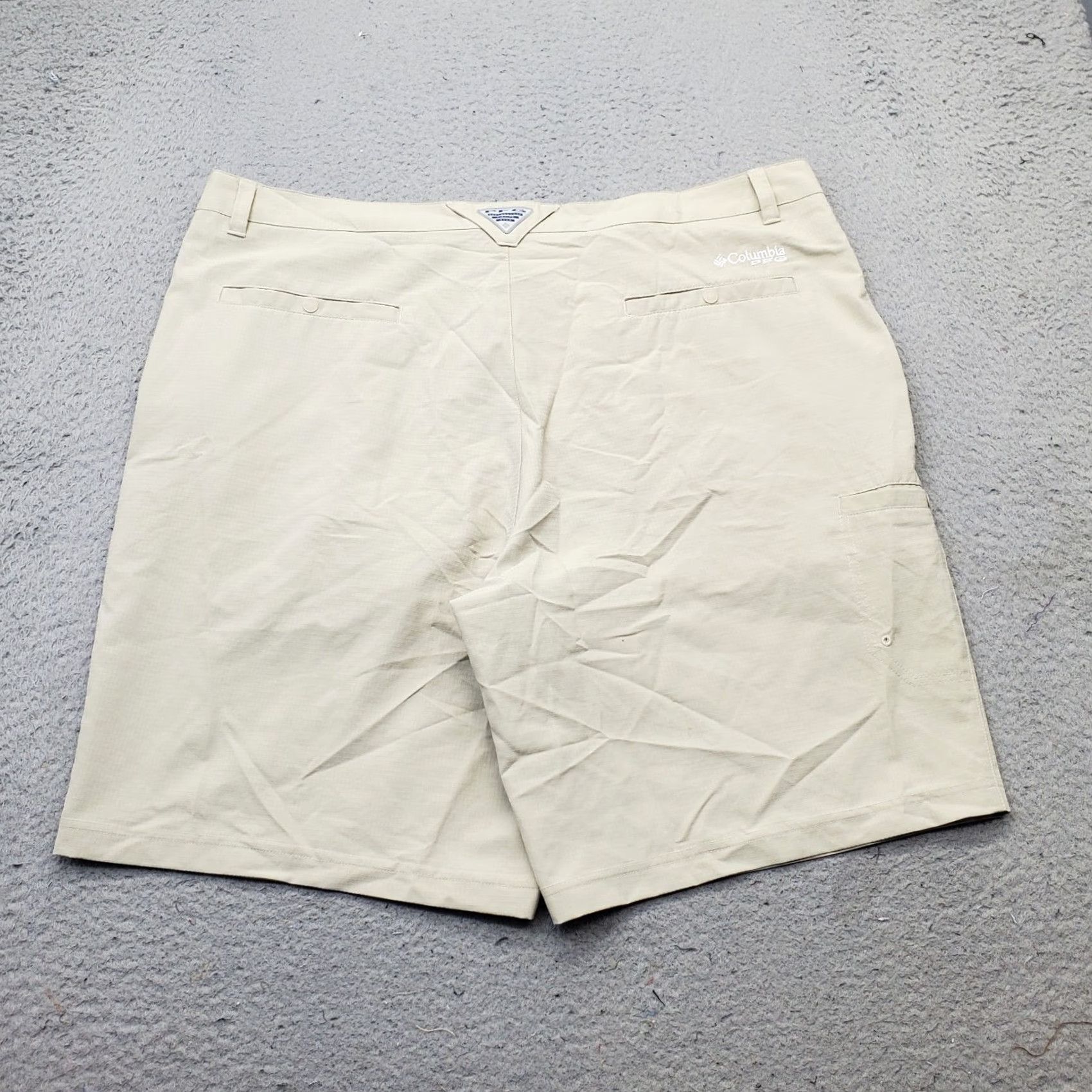 Vintage Columbia Mens PFG Grander Marlin II Offshore Shorts 42 Tan Regular 10" Inseam Cargo Pocket Holiday 90s Event Outdoor Mens Size US 42 / EU 58 - 2 Thumbnail