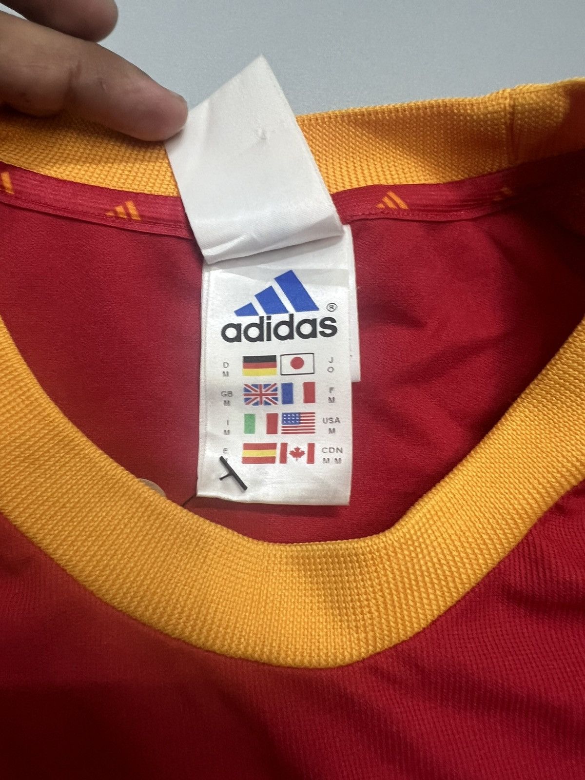 Adidas 2002-04 Adidas Spain Home Jersey Size US M / EU 48-50 / 2 - 7 Thumbnail