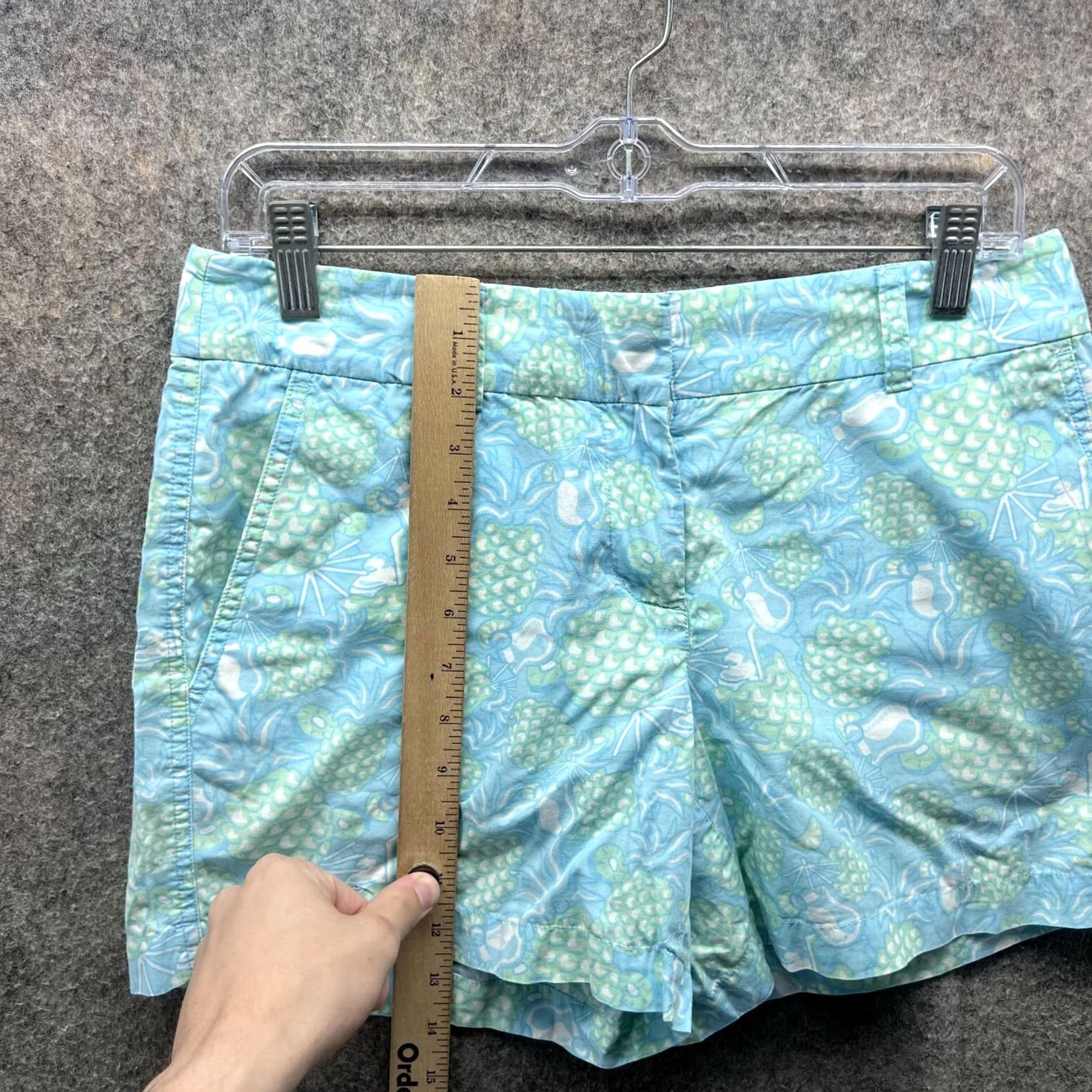 Vineyard Vines Vineyard Vines Shorts Women 4 Ladies Blue Chino Flat Front Casual Pineapple Size 27" / US 4 / IT 40 - 6 Thumbnail