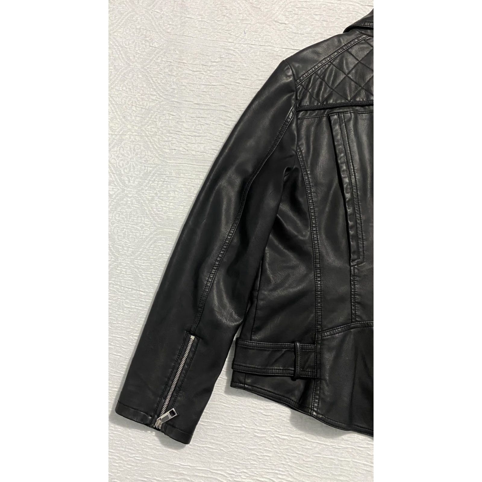 Guess Guess Jacket XL Womens Black Faux Leather Quilted Moto Biker Asymmetrical Zipper Size XL / US 12-14 / IT 48-50 - 5 Thumbnail