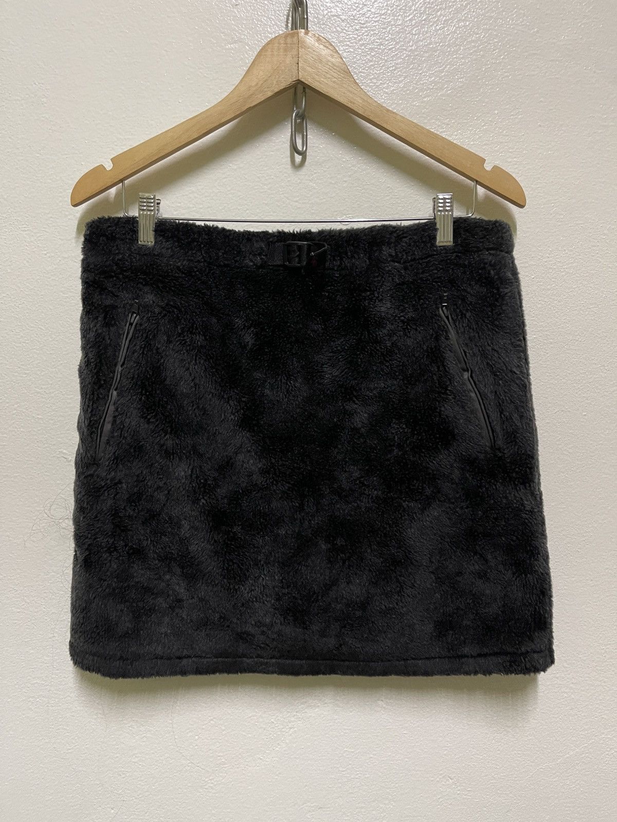 Gramicci Gramicci Fleece Skirt S Size 30" / US 8 / IT 44 - 1 Thumbnail