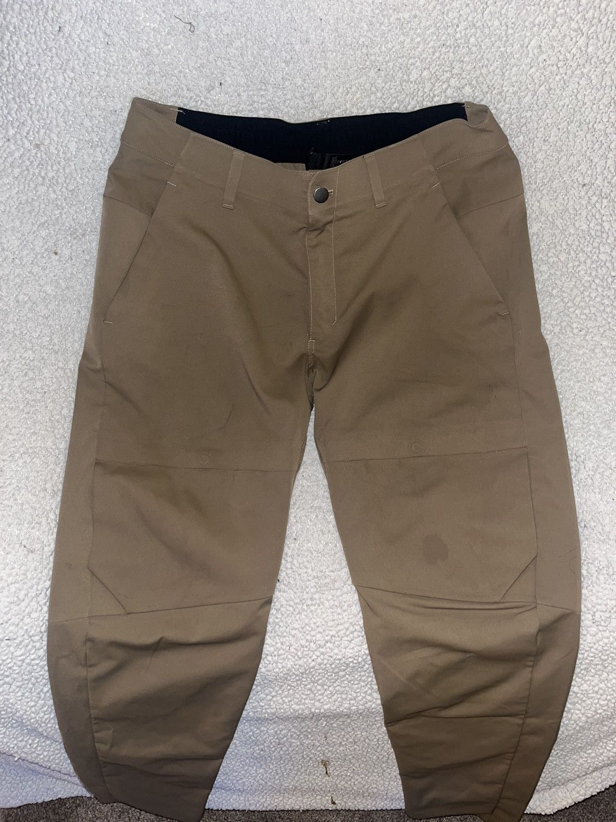 Lululemon Lululemon Mile View Pants Men’s Size 33 (tan/brown) Size US 33 - 1 Thumbnail