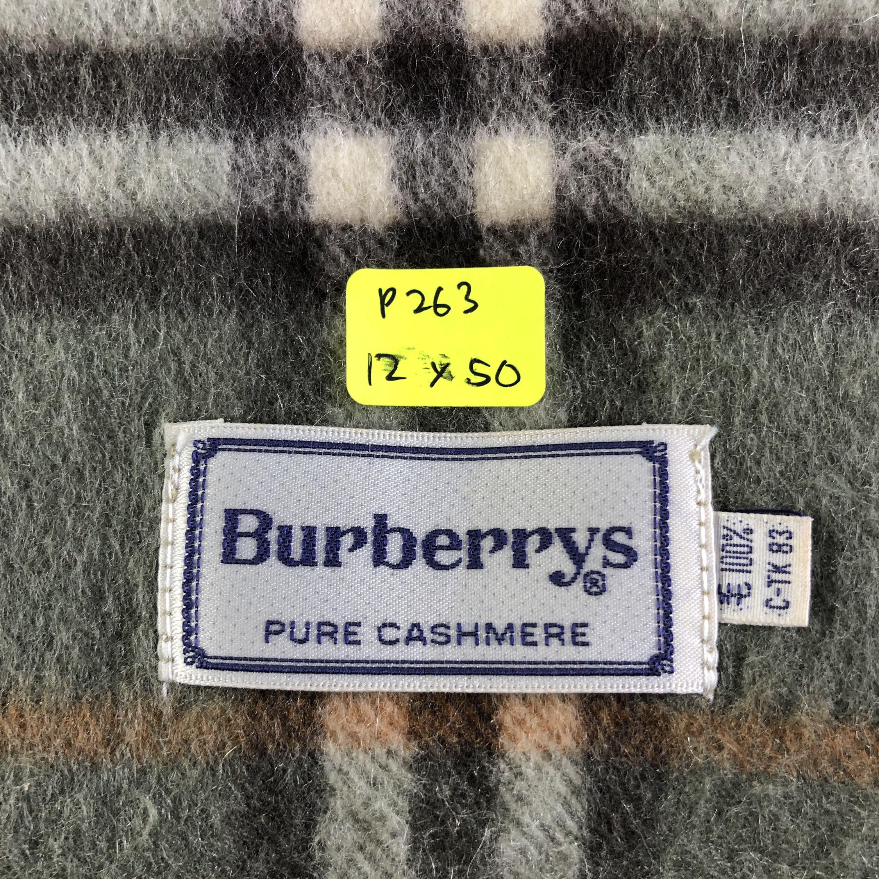 Burberry Burberrys Pure Cashmere Scarf / Muffler / Neckwear Size ONE SIZE - 6 Thumbnail