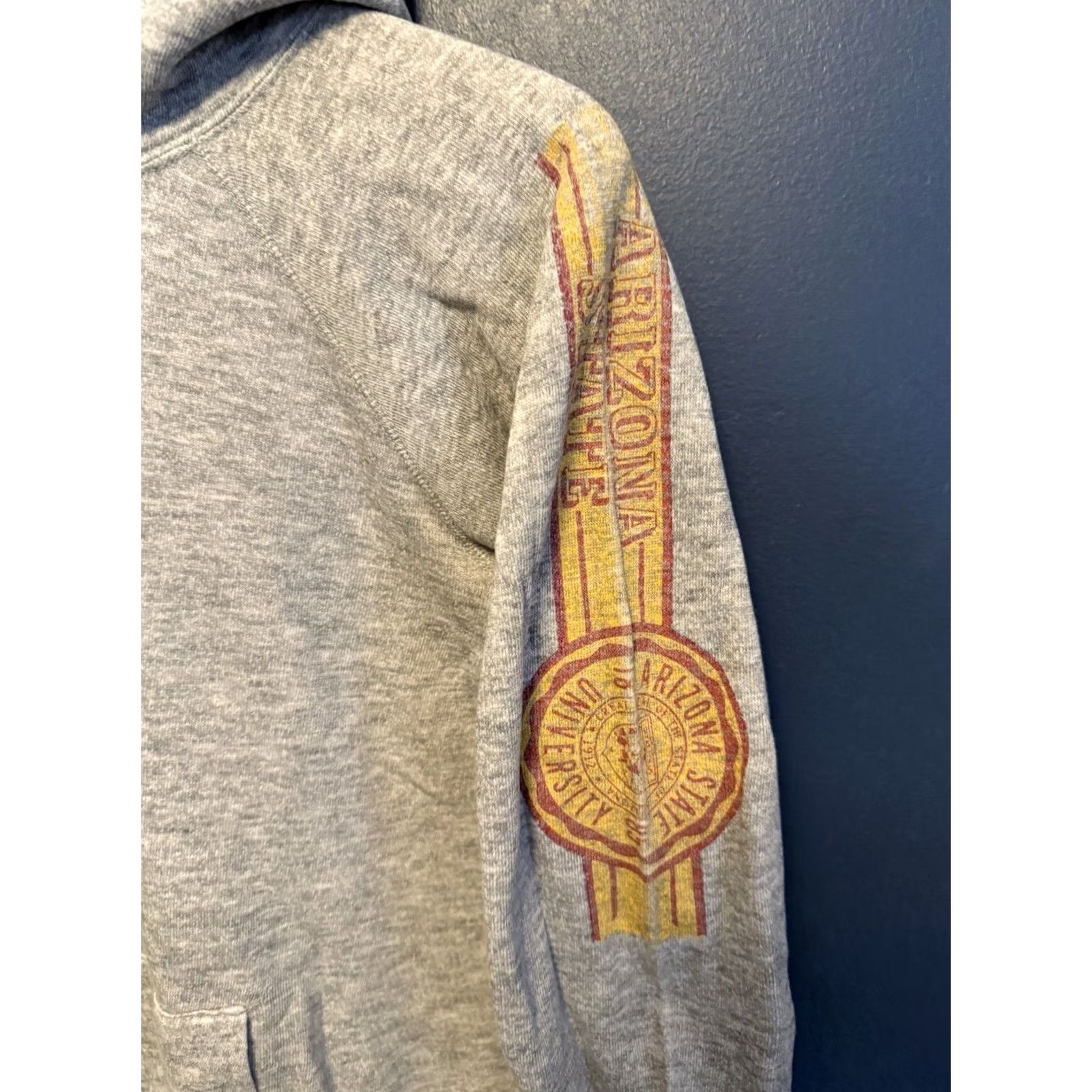 Champion VINTAGE Champion Hoodie University Gray Small Mens S 80s Arizona State University Pullover Size US S / EU 44-46 / 1 - 4 Thumbnail