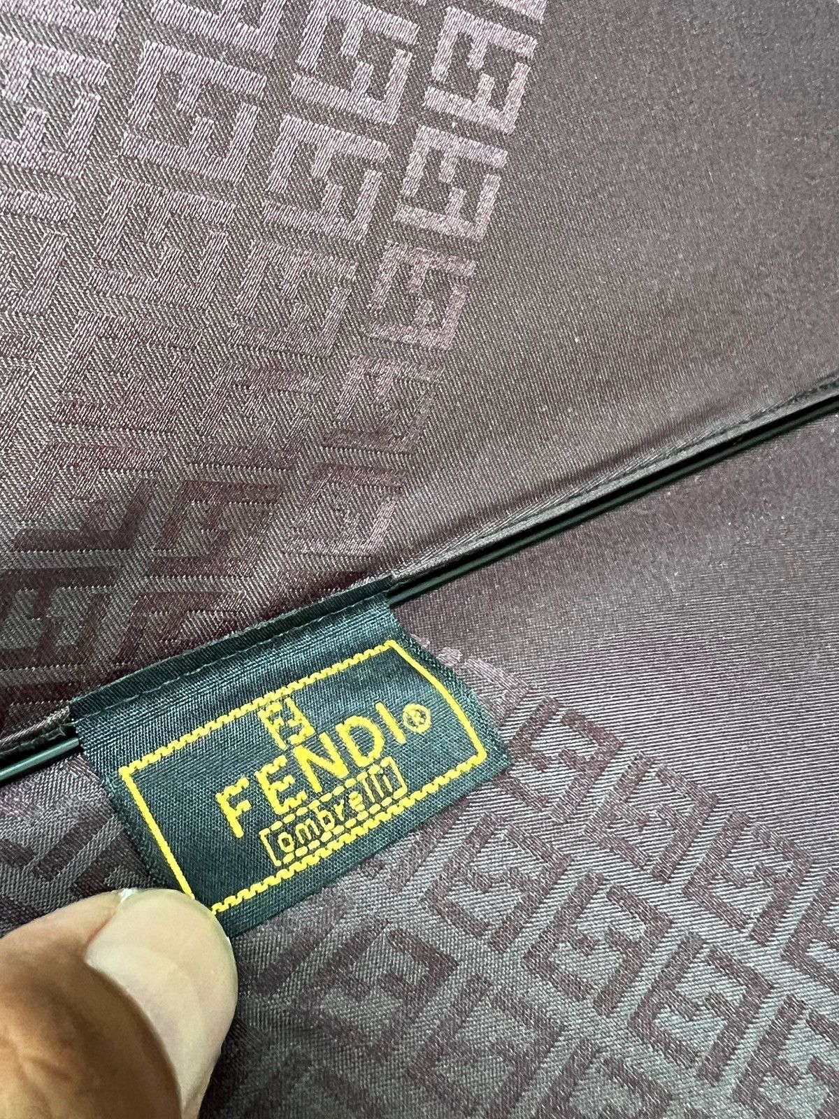 Fendi Vintage Fendi Foldable Umbrella Size ONE SIZE - 9 Thumbnail