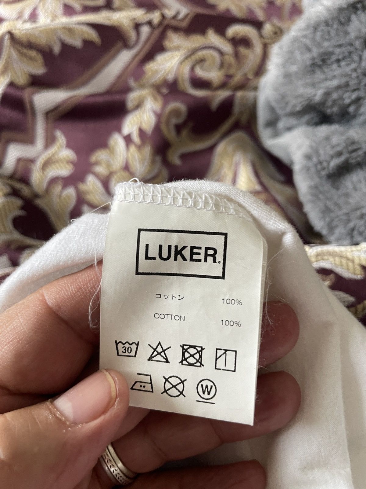 Japanese Brand Luker Rosary t shirt Size US M / EU 48-50 / 2 - 6 Thumbnail