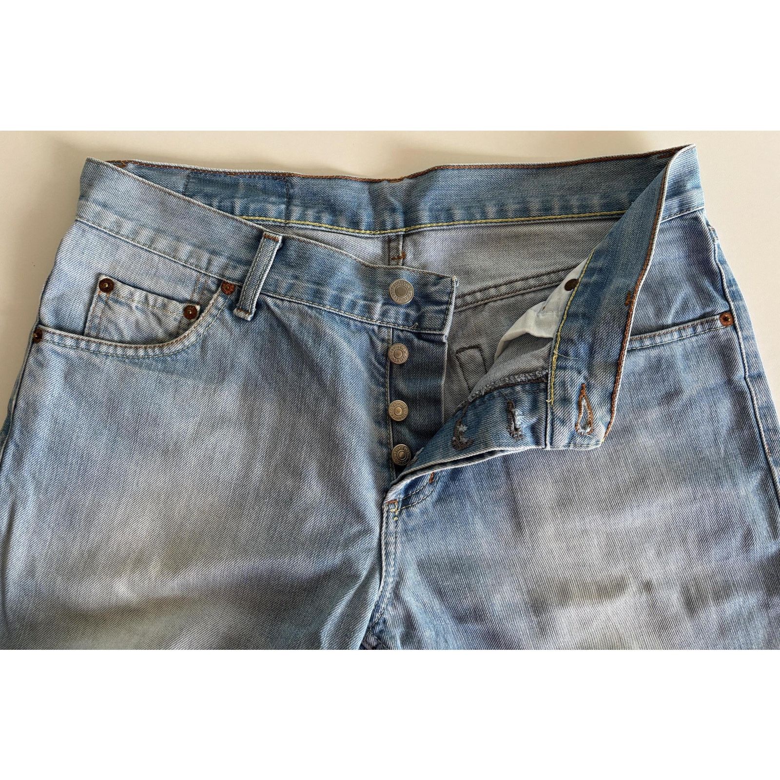 Levi's × Vintage Levi’s 510 Jeans W31 L34 Made in USA 1996 Light Wash Slim Size US 31 - 6 Thumbnail