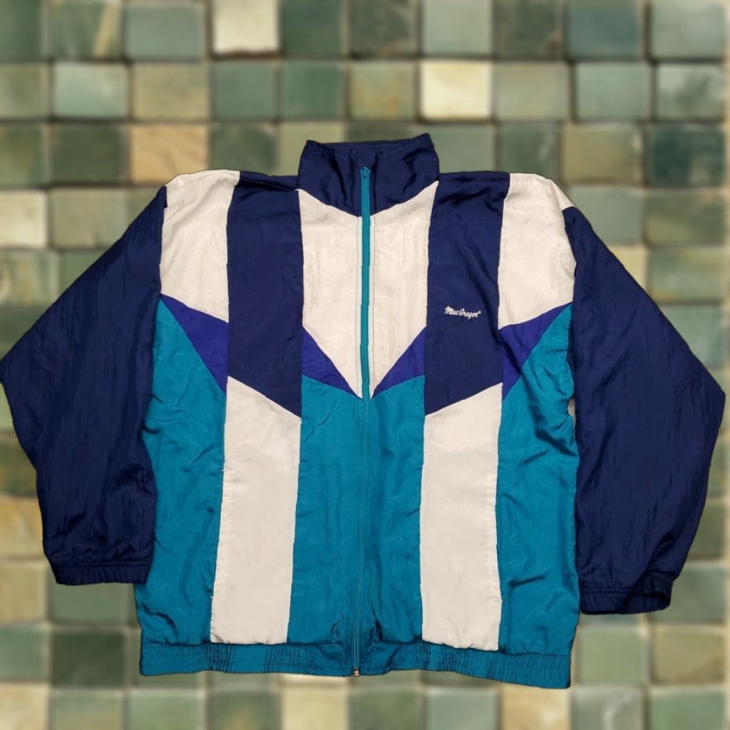 Nike VTG Nike Jacket Men L Blue Nylon Full Zip Windbreaker Lined Retro 80s 90s Sports Windbreaker Casual Size US L / EU 52-54 / 3 - 1 Thumbnail