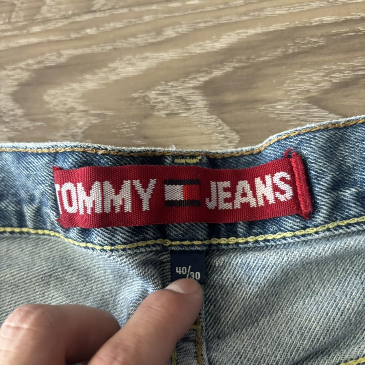 Tommy Hilfiger Crazy Vintage Y2K/2000s Baggy Tommy Hilfiger Skater Style Denim Jeans! 40x30 Size US 40 / EU 56 - 8 Thumbnail