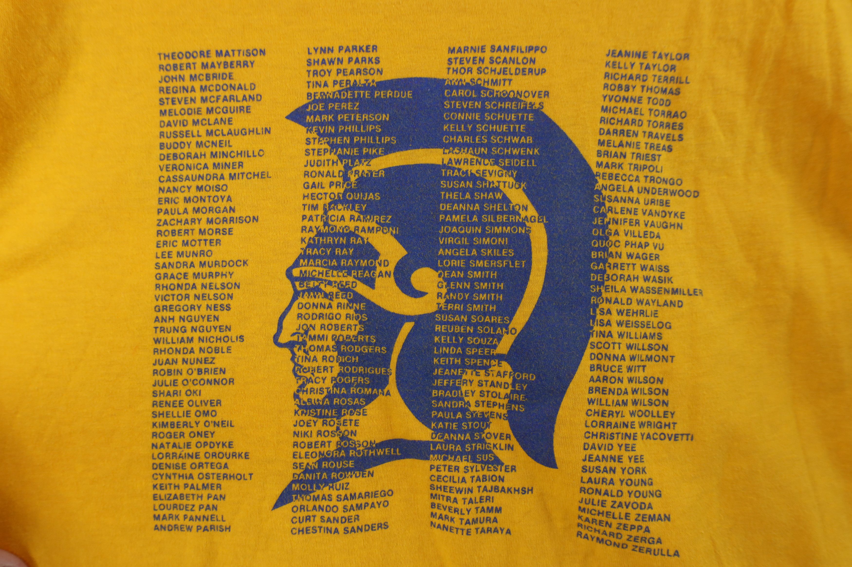 Vintage Vintage 80s Valley High School Class of 1983 T-Shirt USA Size L / US 10 / IT 46 - 10 Thumbnail