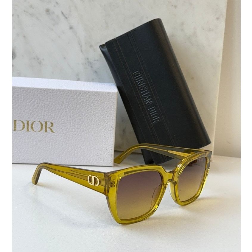 Dior NEW Dior DiorGlow S1I Cat Eye Sunglasses in Red Size ONE SIZE - 1 Thumbnail