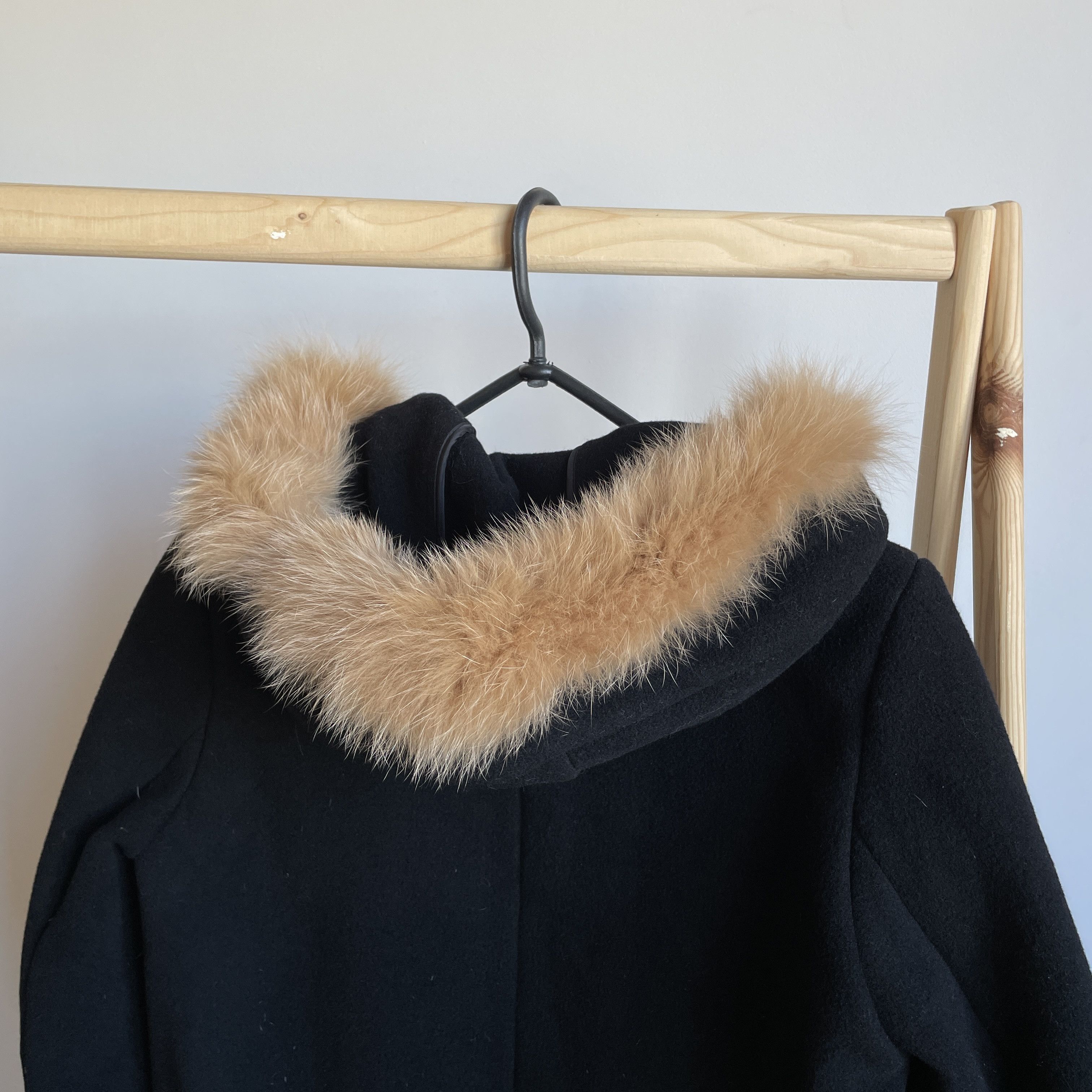 Sandro Sandro Womens Fox Fur Wool Blend Coat Size 40 Size S / US 4 / IT 40 - 4 Thumbnail