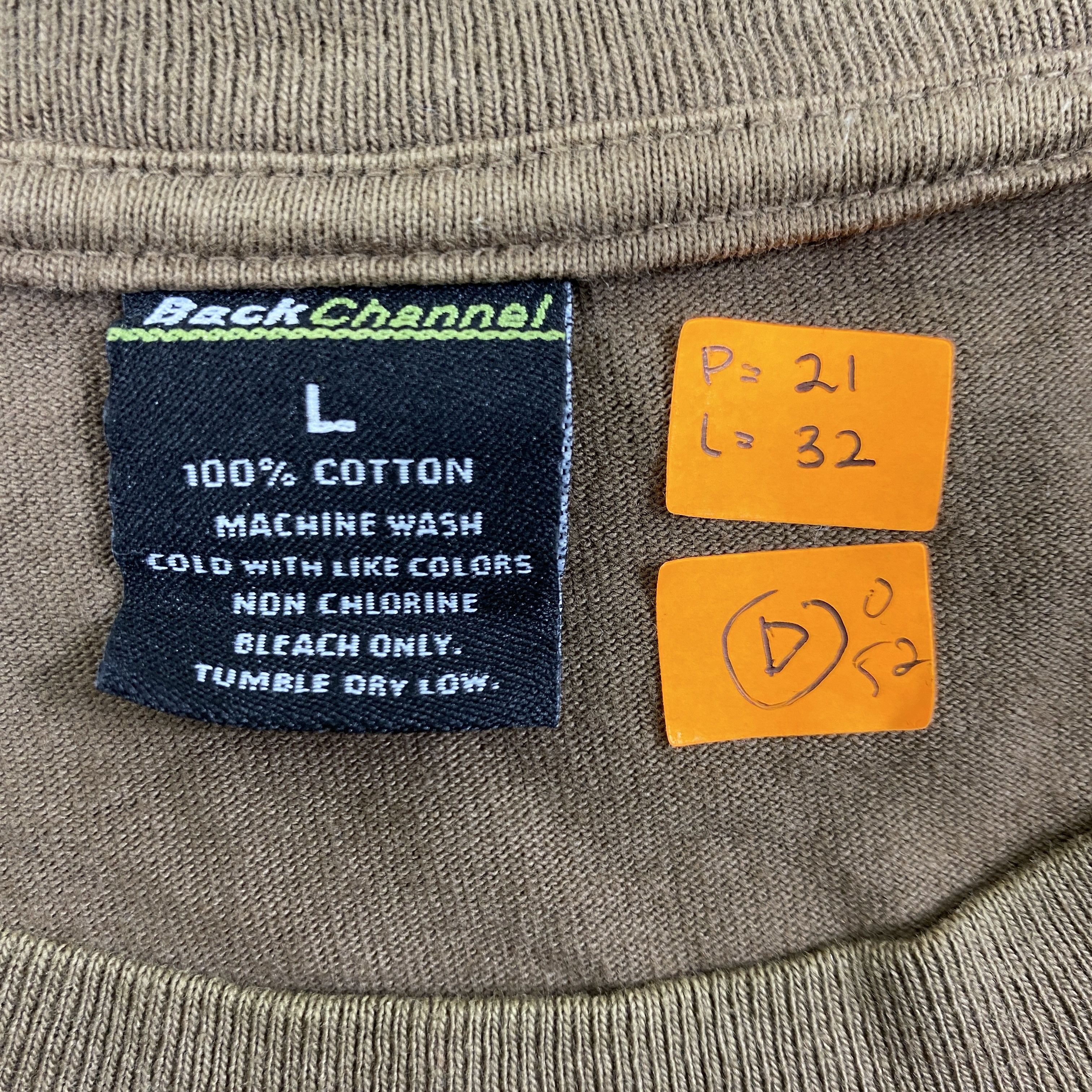 Japanese Brand Vintage Back Channel Logo Large Tshirt -D052 Size US L / EU 52-54 / 3 - 4 Thumbnail