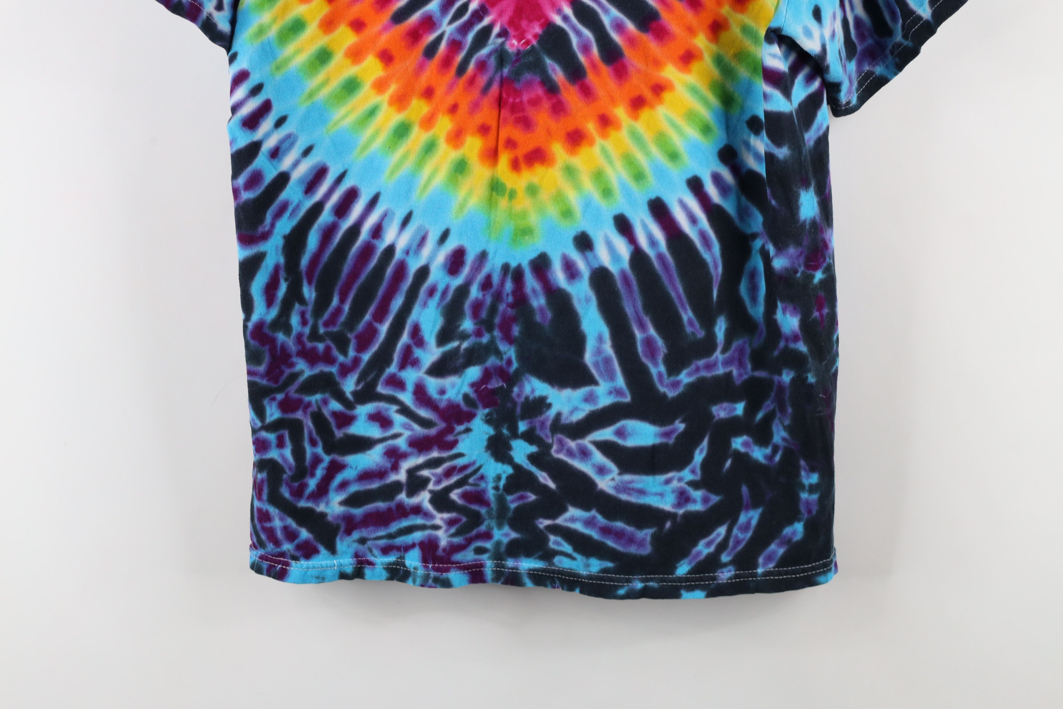 Vintage Vintage Y2K Streetwear Rainbow Tie Dye Heart T-Shirt Cotton Size S / US 4 / IT 40 - 9 Thumbnail