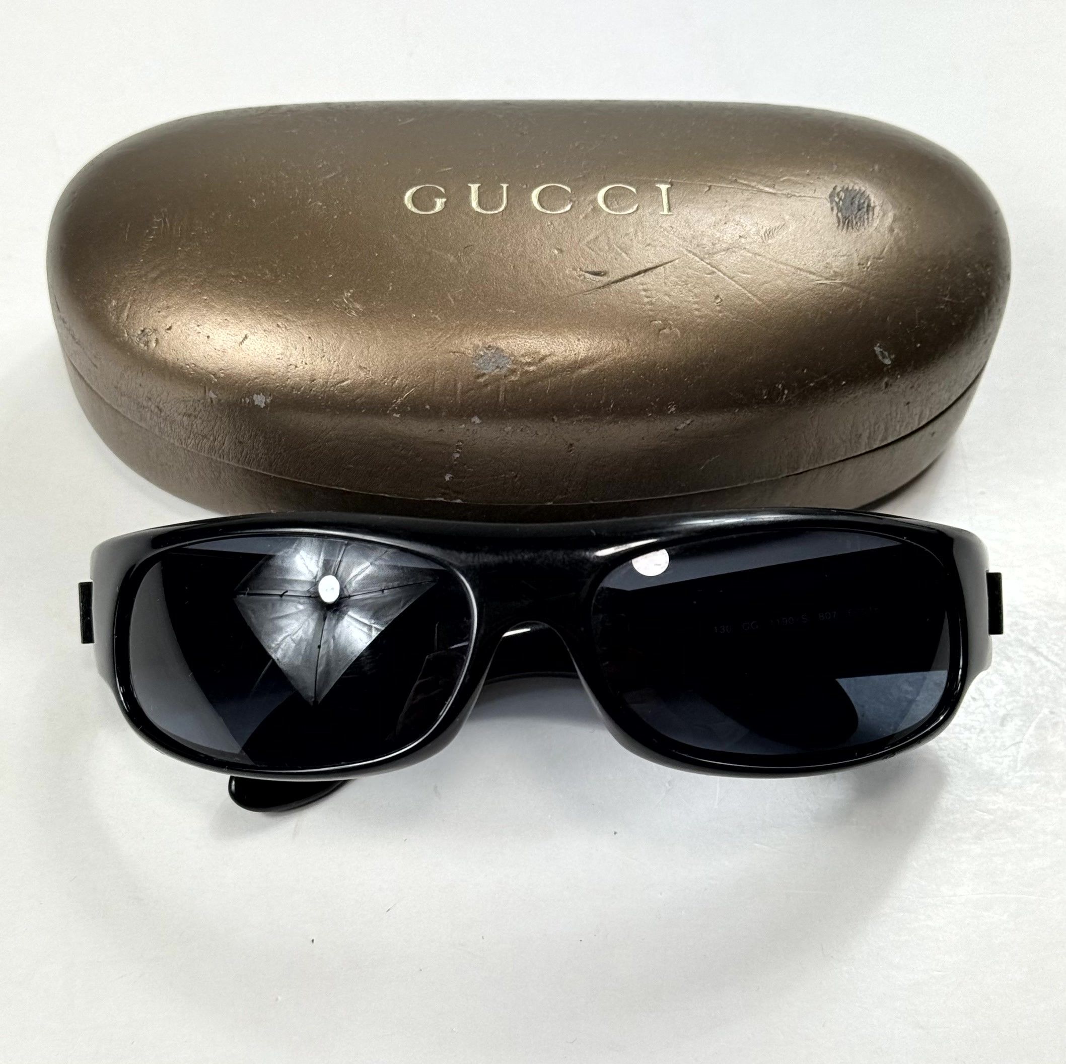 Gucci × Vintage Vintage Gucci Sunglasses GG 2457/S | Grailed