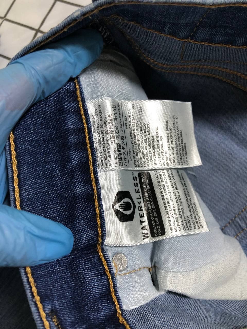 Levi's Levis Mens 502 Straight Jeans Blue Medium Wash Denim Size US 31 - 13 Thumbnail