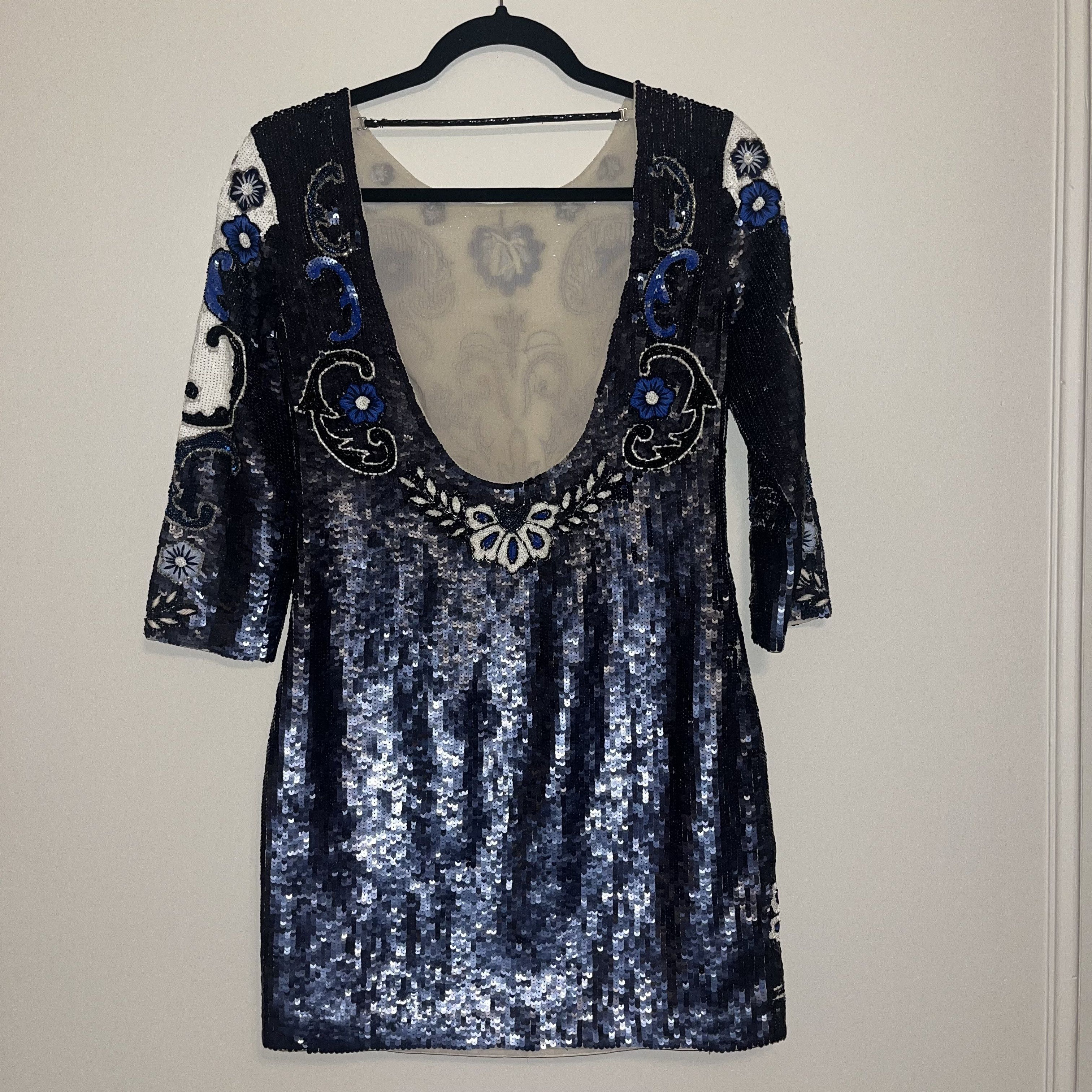 For Love & Lemons Needle & Thread Midnight Floral Sequin Mini Dress Size XS / US 0-2 / IT 36-38 - 2 Thumbnail
