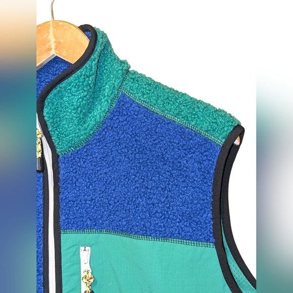 Zara Zara Colorblock Sherpa Fleece Vest EUR 40 M Blue Teal Cream Size US M / EU 48-50 / 2 - 3 Thumbnail