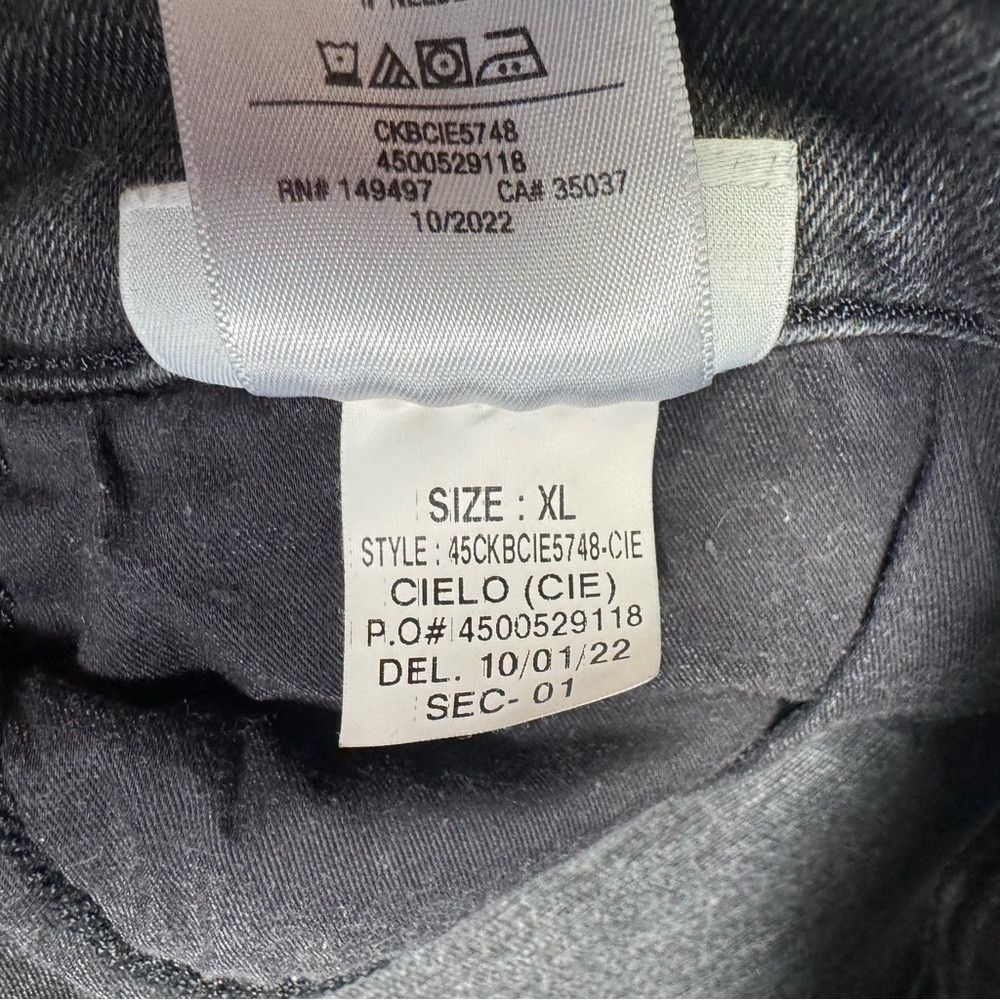 Joe's Joe's The Charlie High Rise Skinny Snapback Jeans In Cielo Size 32" / US 10 / IT 46 - 8 Thumbnail