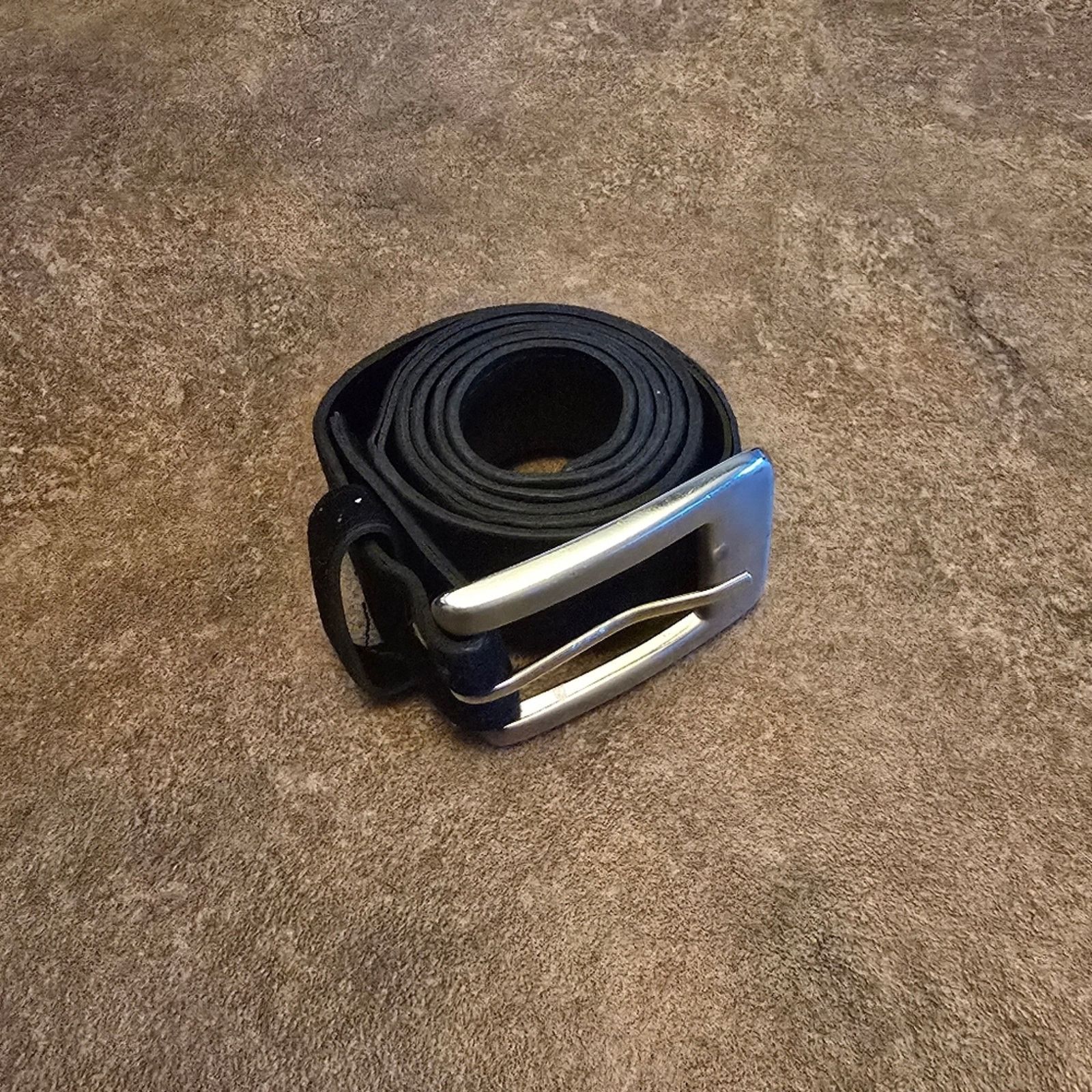 Other Black Squared Buckle 32 Belt Size ONE SIZE - 2 Thumbnail