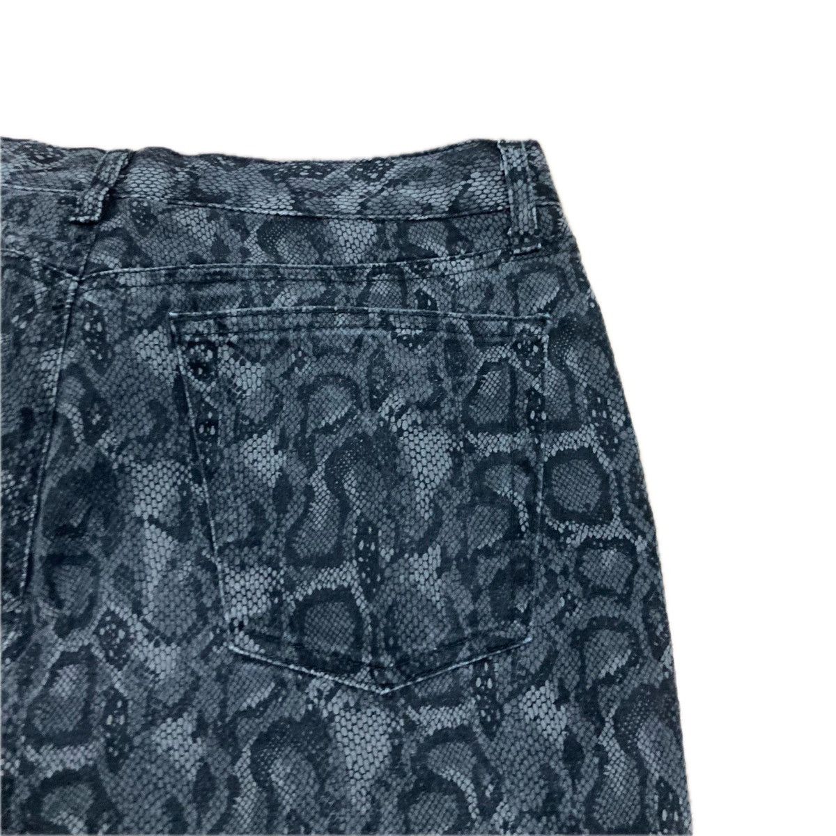 If Six Was Nine × Le Grande Bleu (L.G.B.) PARIS BLUES BOOTCUT SNAKES SKIN MOTIF JEANS Size US 32 / EU 48 - 8 Thumbnail