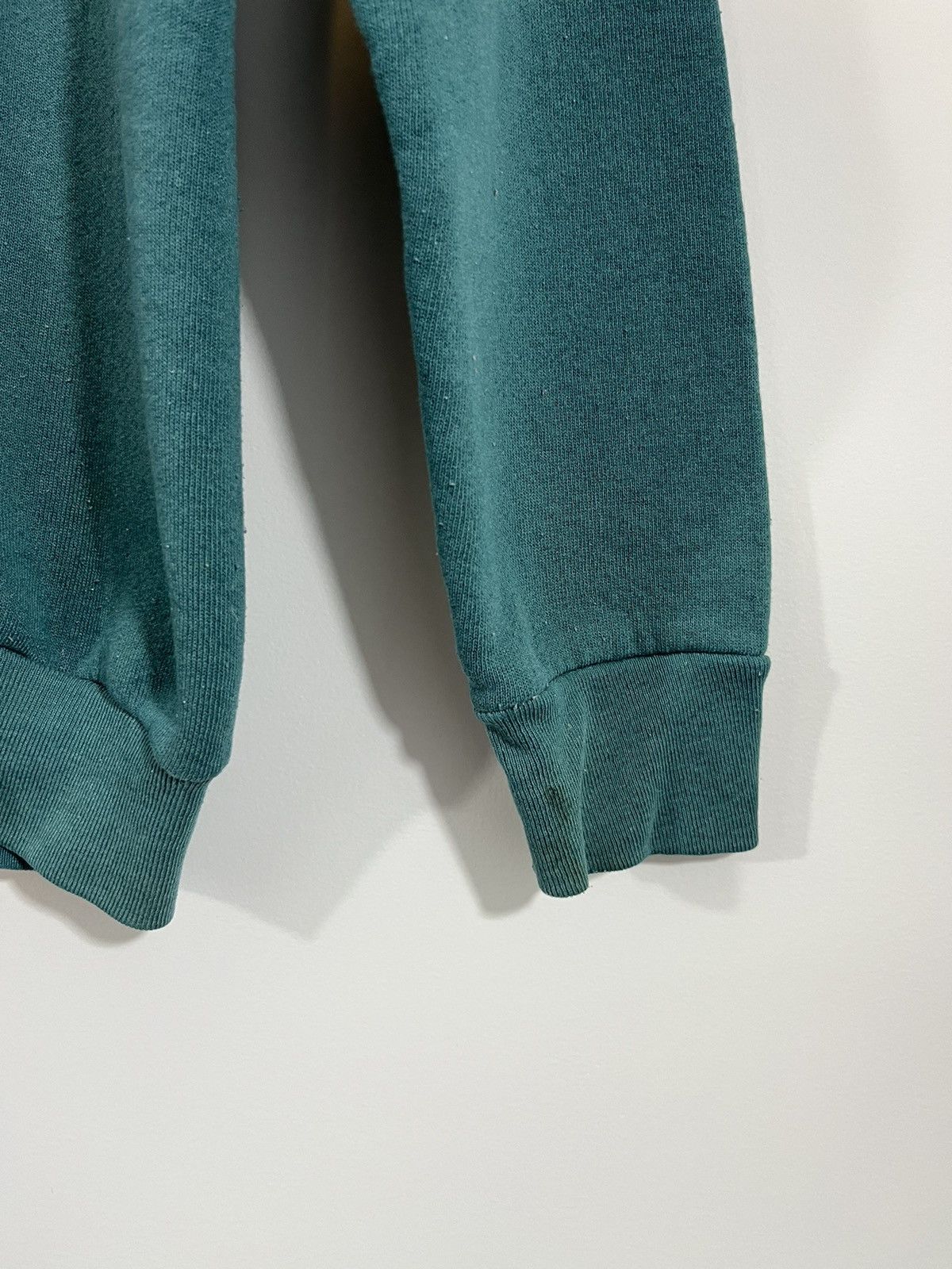 Vintage Retro Blank Faded Green Crewneck Size US S / EU 44-46 / 1 - 15 Thumbnail
