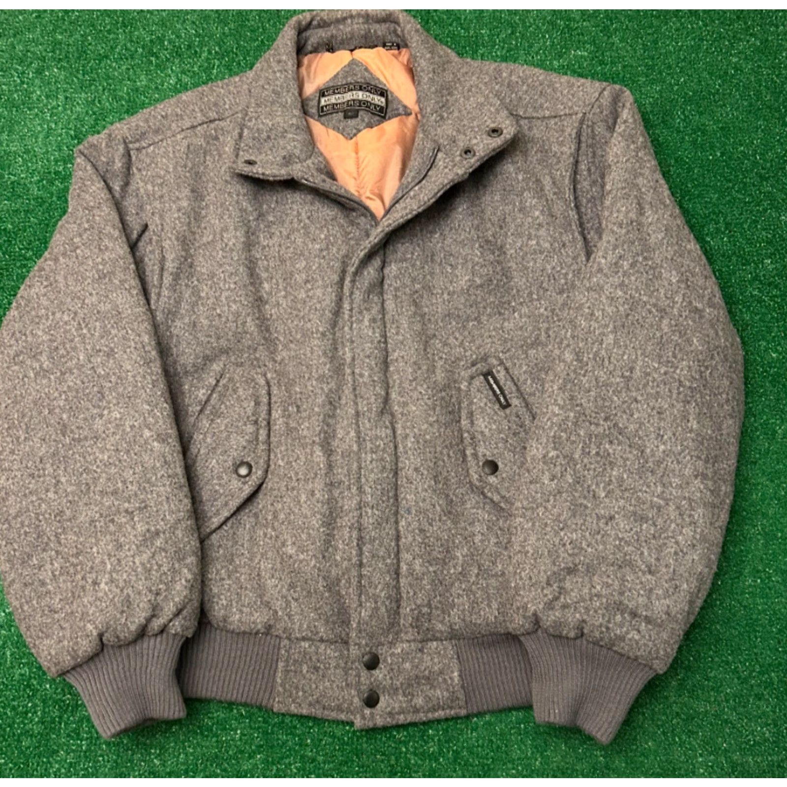 Members Only VINTAGE Members Only Jacket Wool Gray 80s 90s Large Men Size L Zip Snap NYLON Lining 100% Wool Coat VTG Size US L / EU 52-54 / 3 - 5 Thumbnail