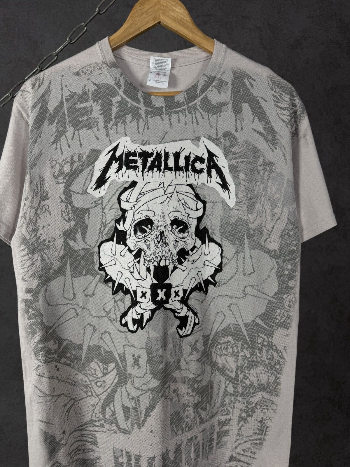 Metallica Metallica 2011 skulls vintage rock band tee Size US M / EU 48-50 / 2 - 3 Thumbnail