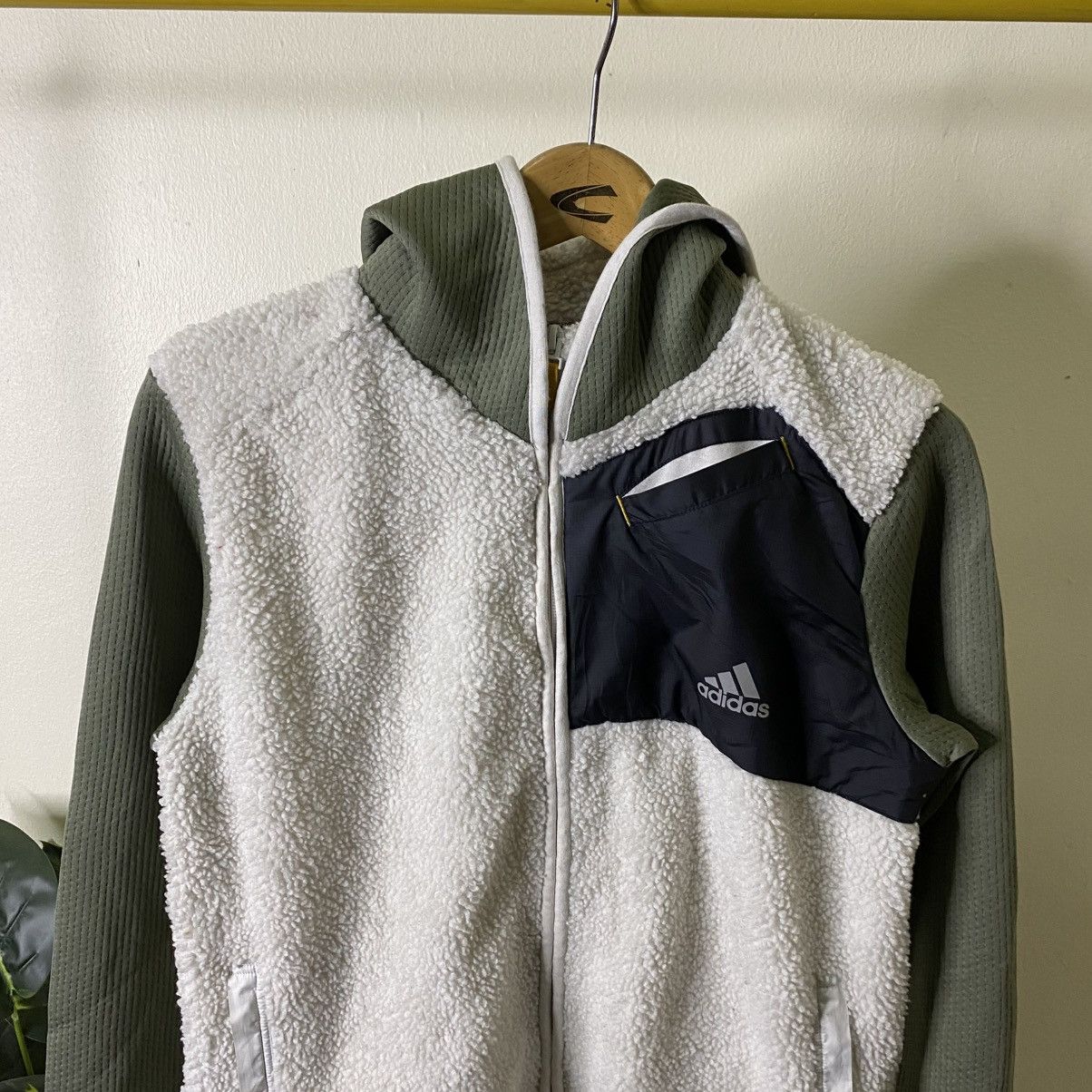 Adidas Vintage Y2K Adidas Deep Pile Fleece Jacket Size US S / EU 44-46 / 1 - 2 Thumbnail