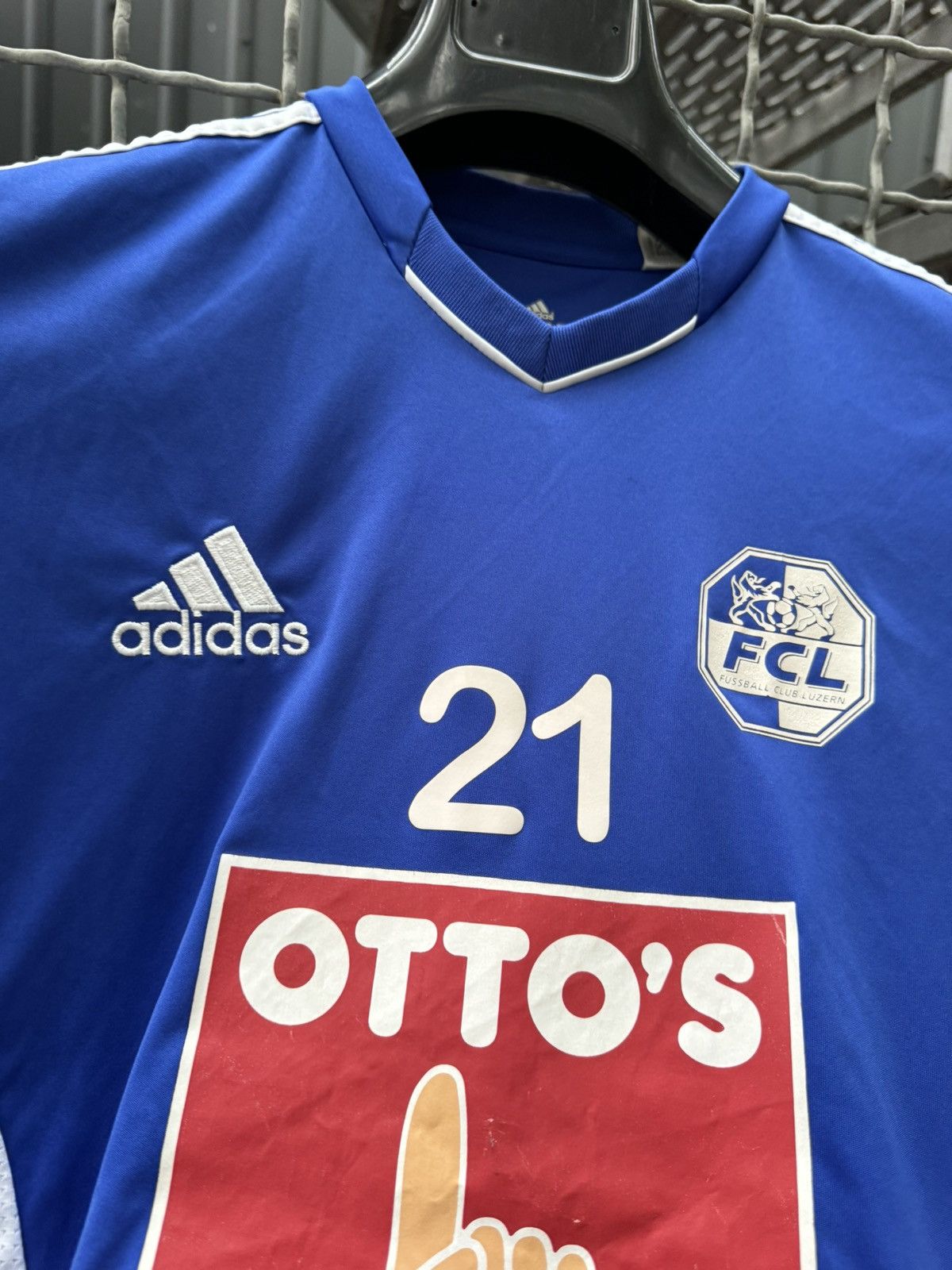 Adidas Fc Luzern Training Jersey Adidas 2010 Suisse Blokecore Size US L / EU 52-54 / 3 - 10 Thumbnail