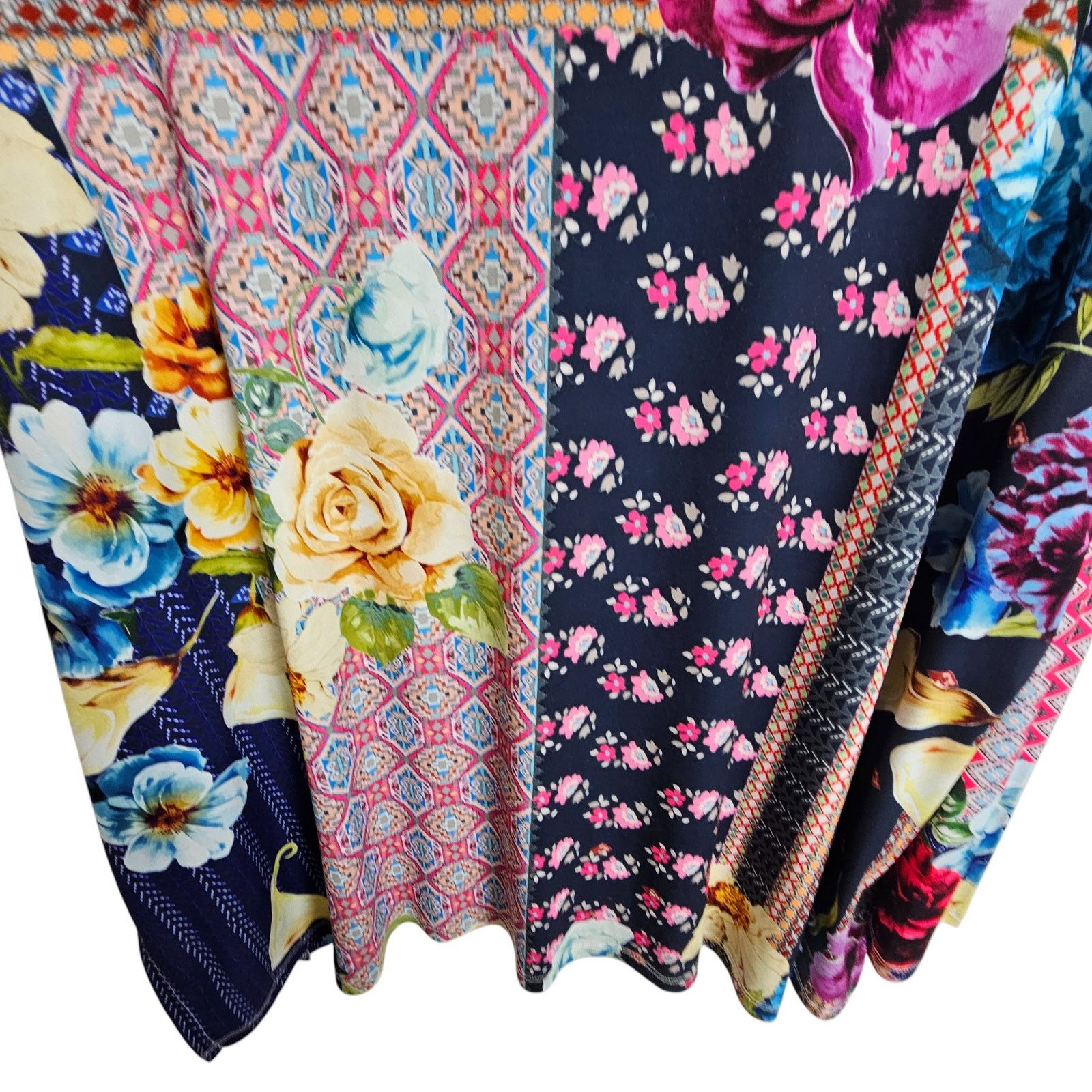 Johnny Was Johnny Was Womens Patchwork Floral Blouse Boho Sz S Hippie Size S / US 4 / IT 40 - 3 Thumbnail