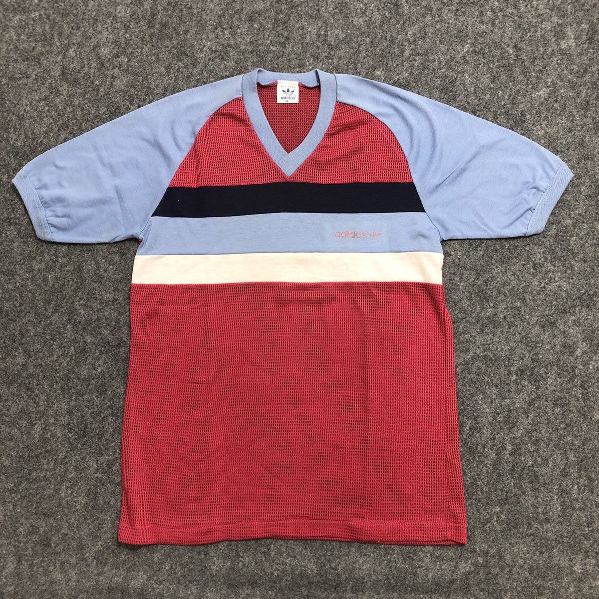 Adidas Vintage 80s Adidas T-Shirt Size US M / EU 48-50 / 2 - 1 Thumbnail