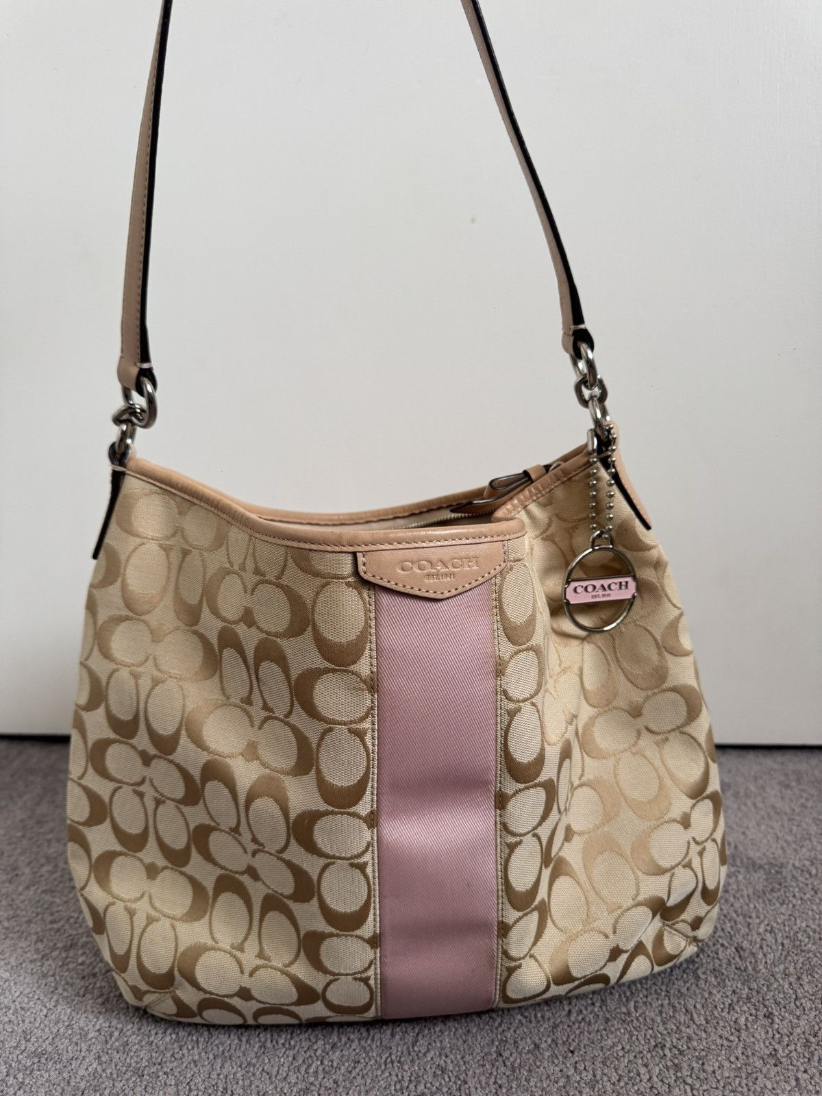 Coach Cream and pink vintage fabric Coach bag with accessory Size ONE SIZE - 2 Thumbnail
